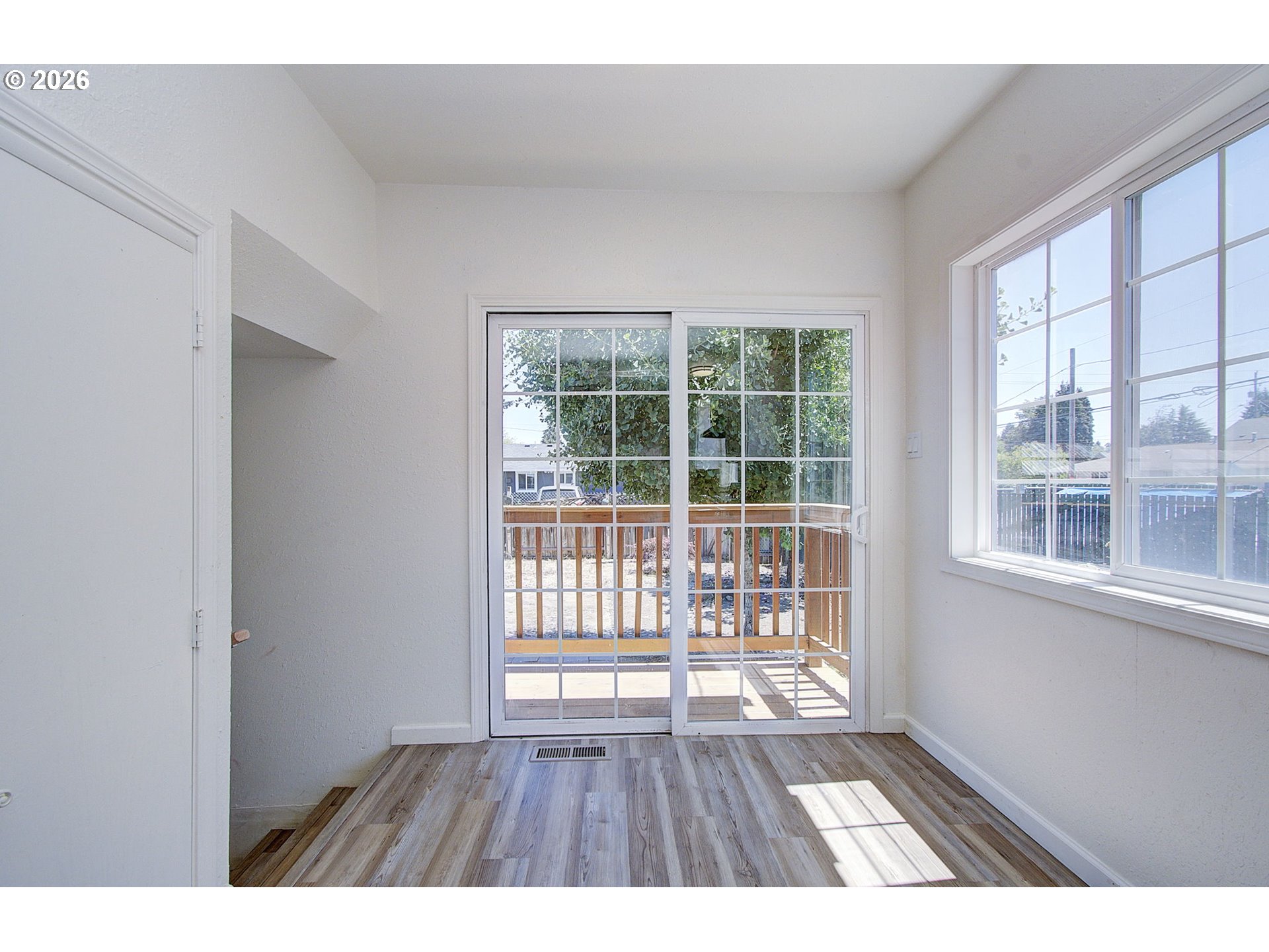 3209 Bridge St Property Photo 14