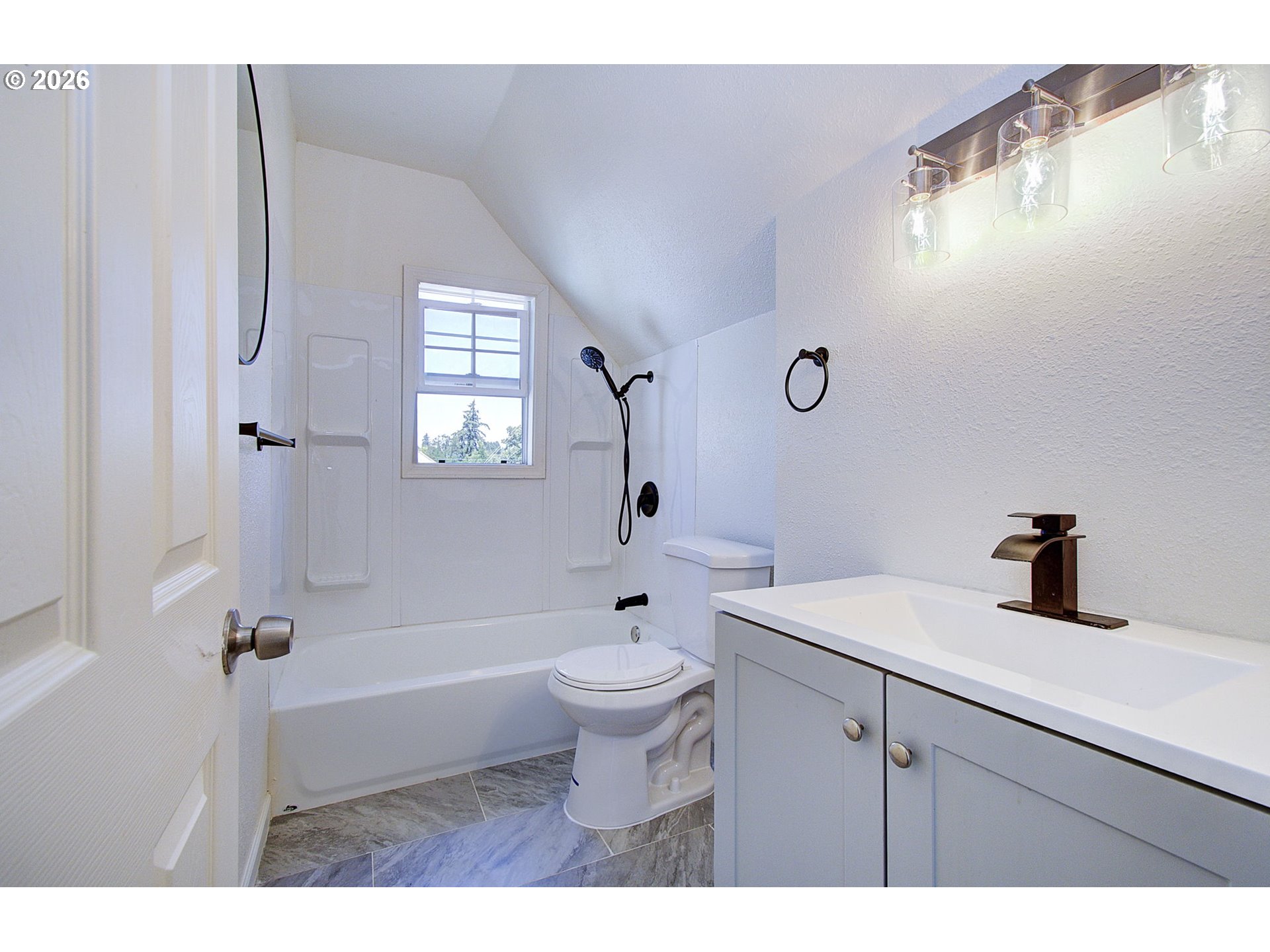 3209 Bridge St Property Photo 25