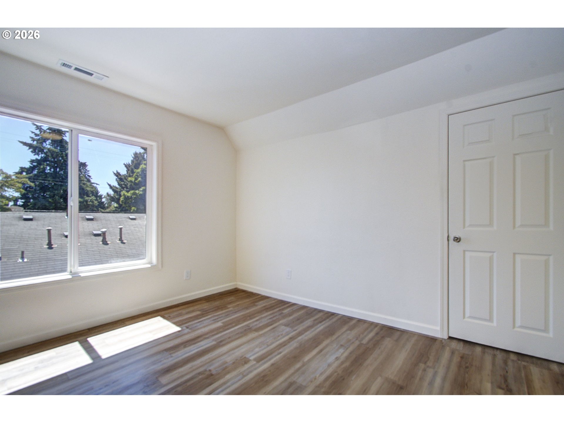 3209 Bridge St Property Photo 29