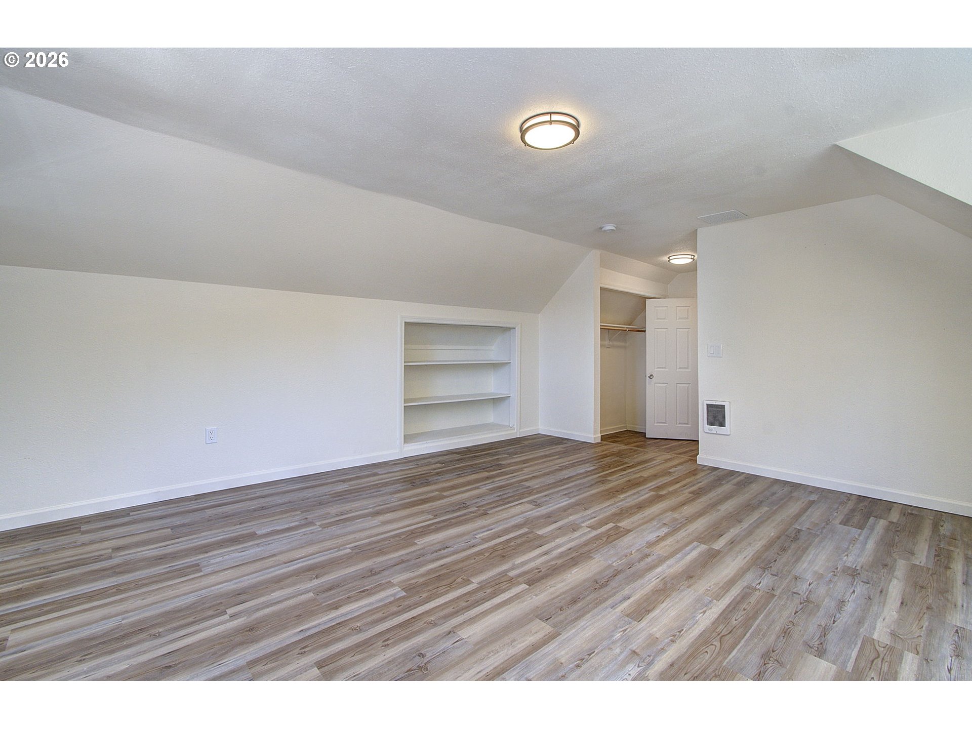 3209 Bridge St Property Photo 32