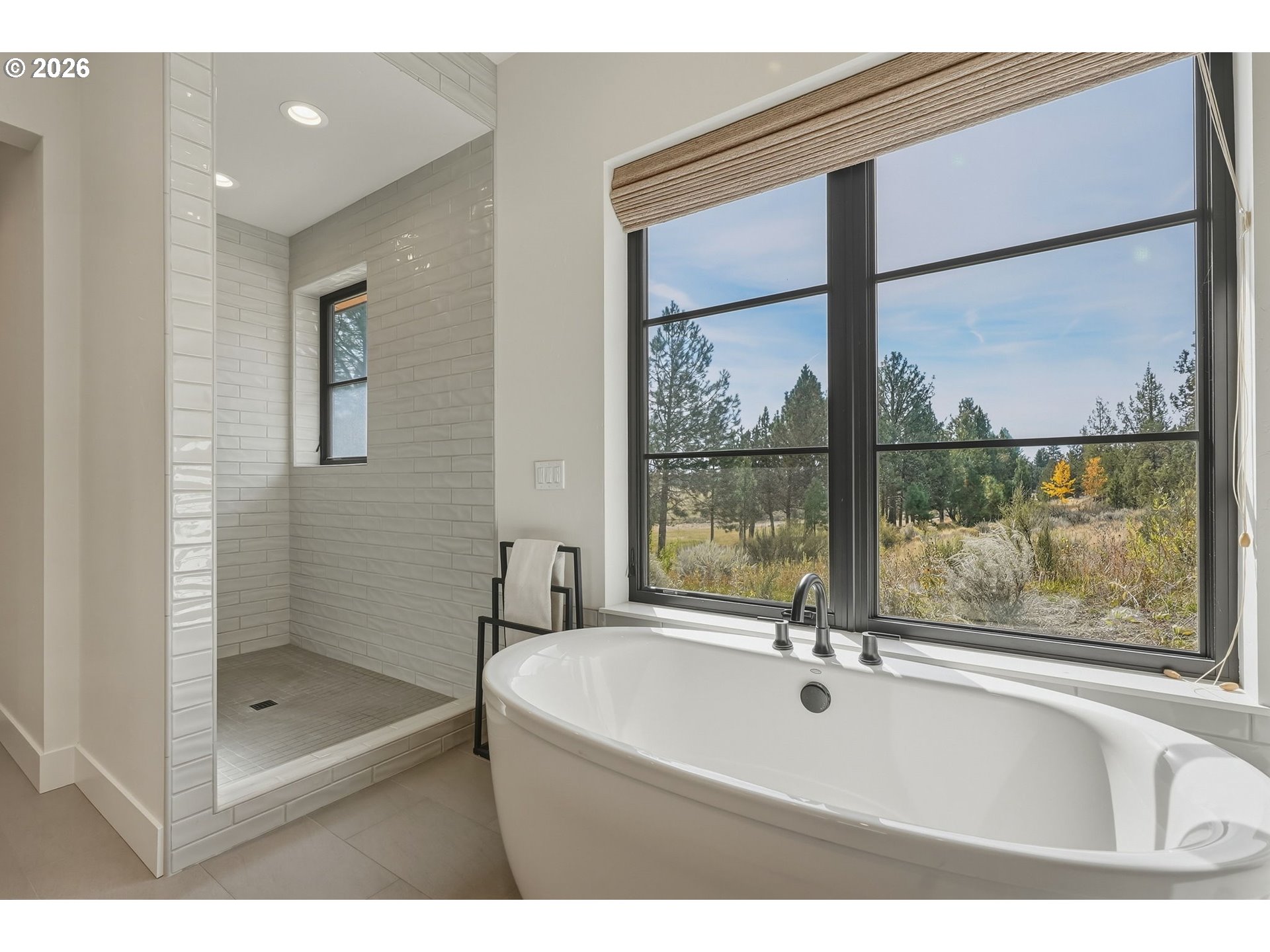 18243 Rock Springs Ct Property Photo 28