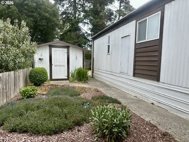 3760 Highway 101 18 Property Photo 20