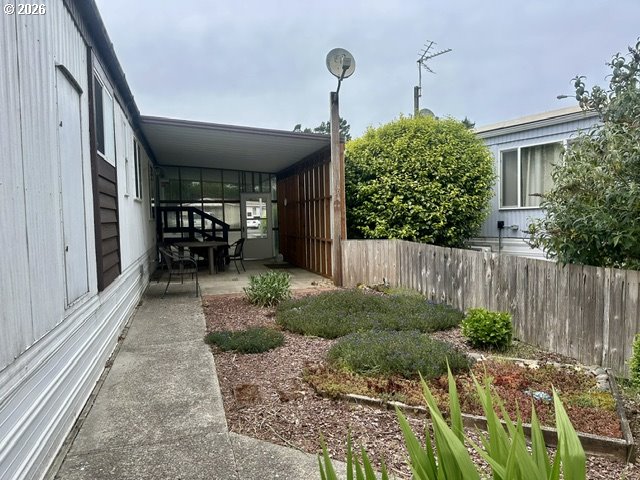 3760 Highway 101 18 Property Photo 21