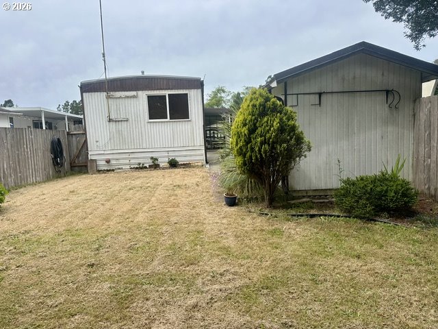 3760 Highway 101 18 Property Photo 26