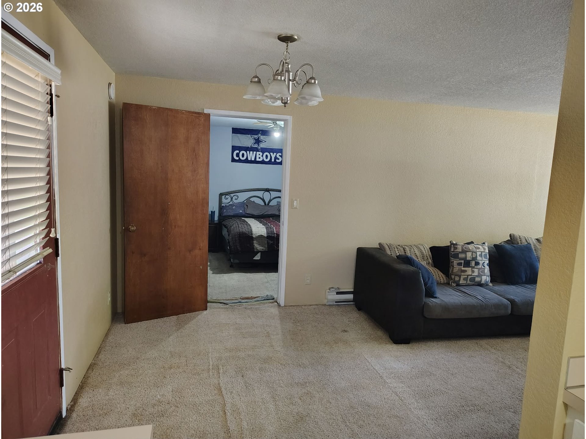 112 Laguna Ct Property Photo 5
