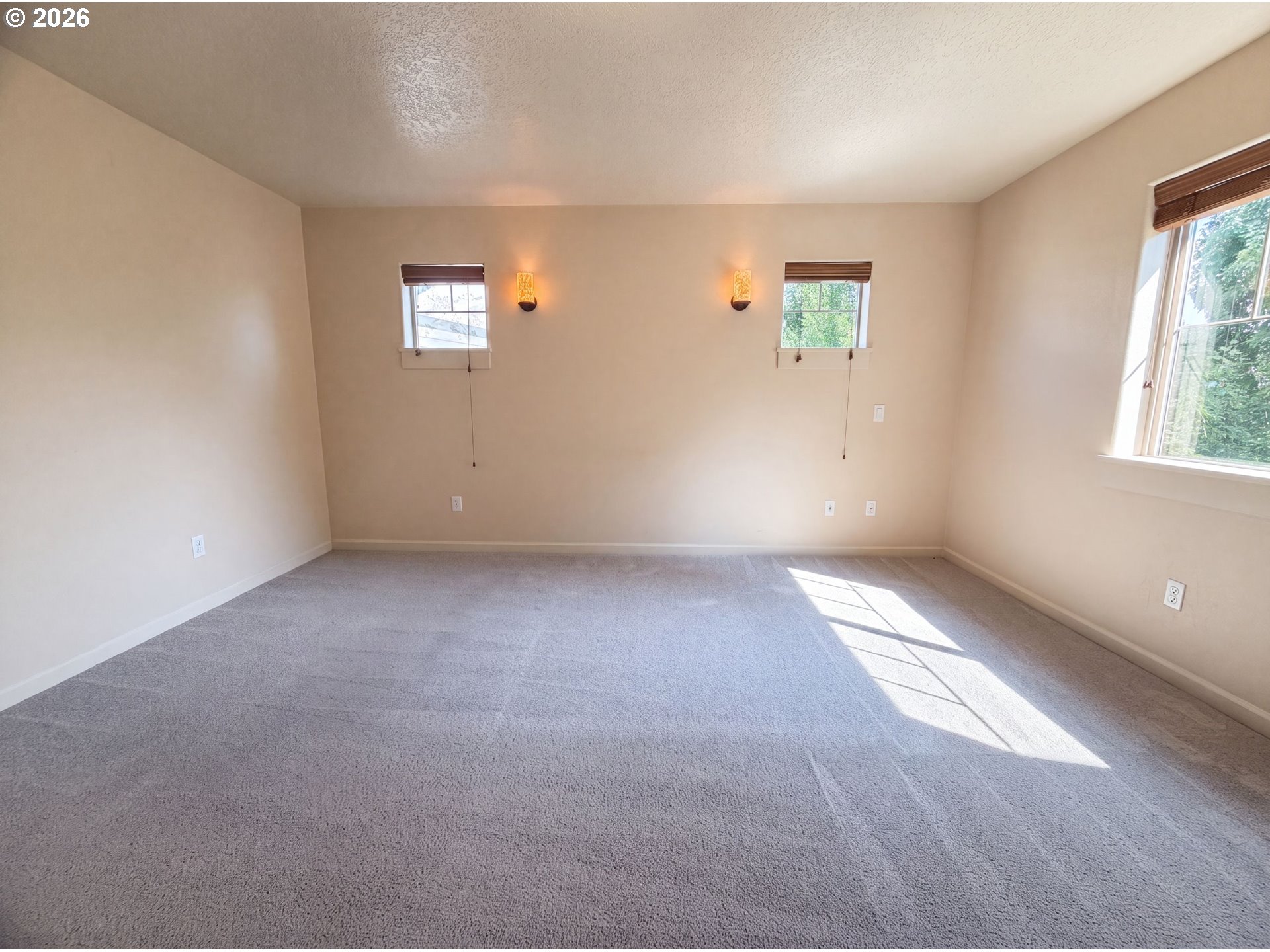2817 Se Condor Ave Property Photo 7