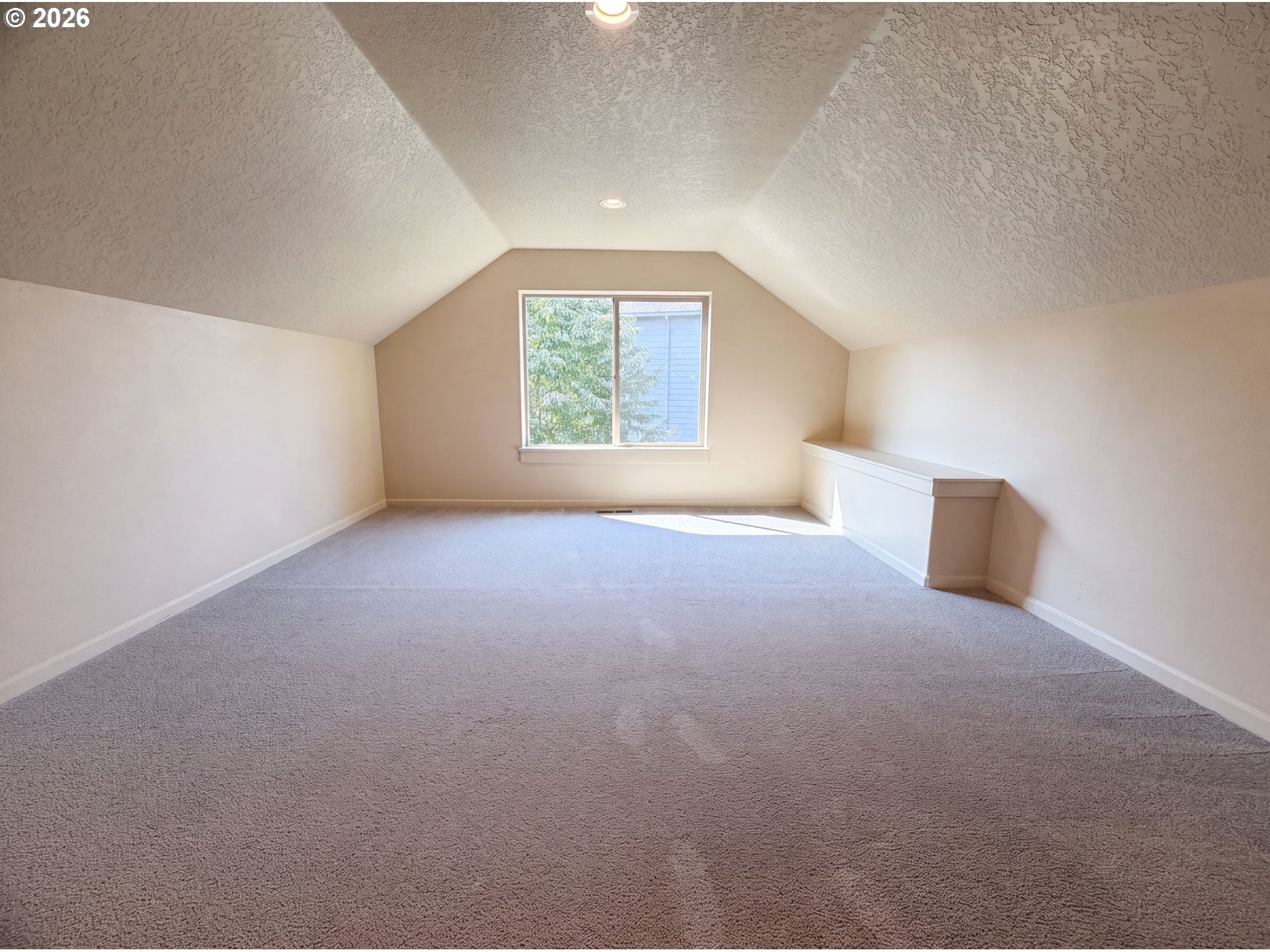 2817 Se Condor Ave Property Photo 10