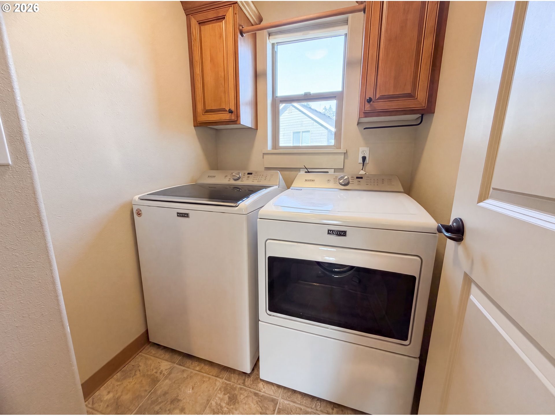 2817 Se Condor Ave Property Photo 11