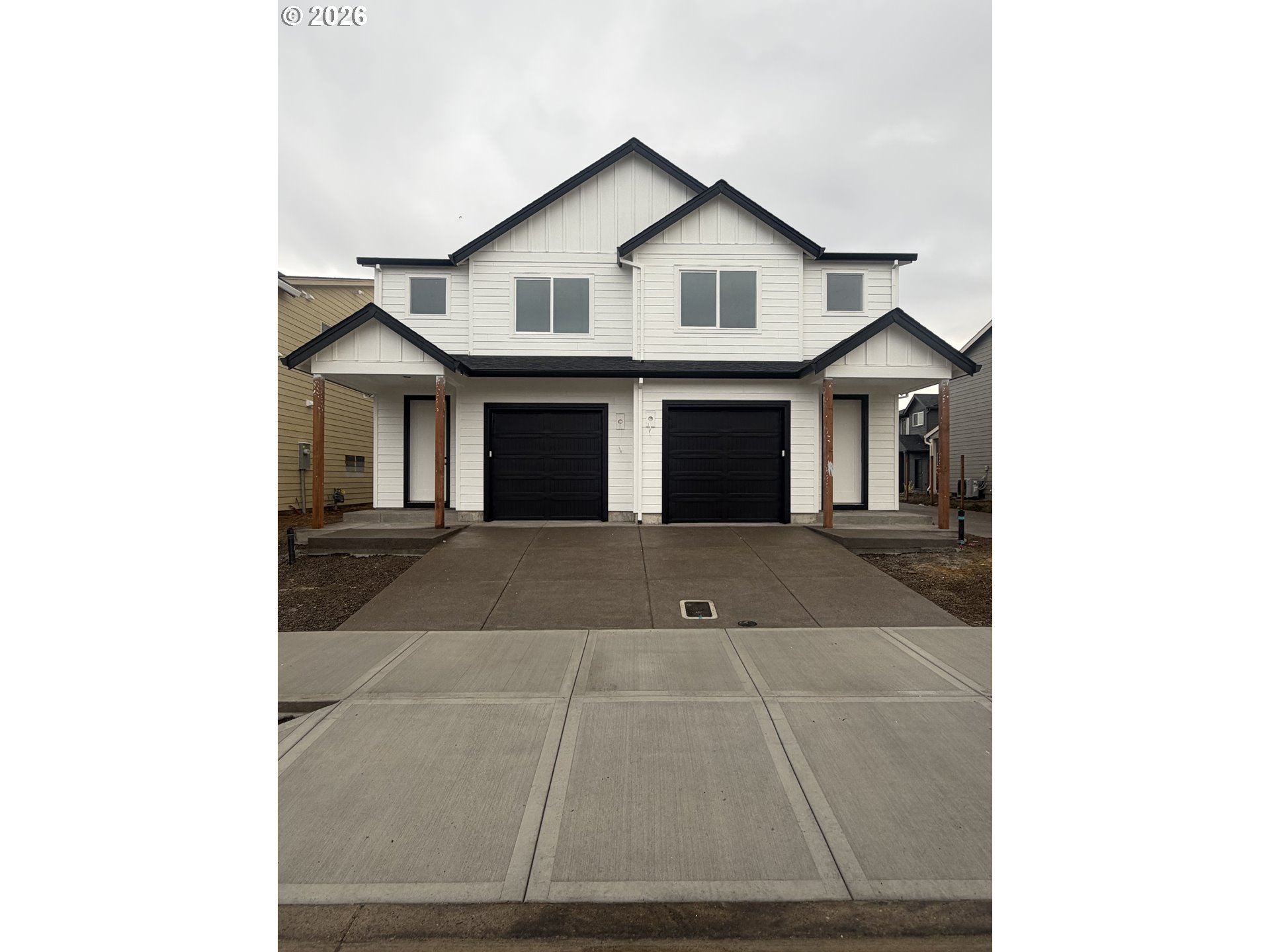 572 Spring Blvd Property Photo 1