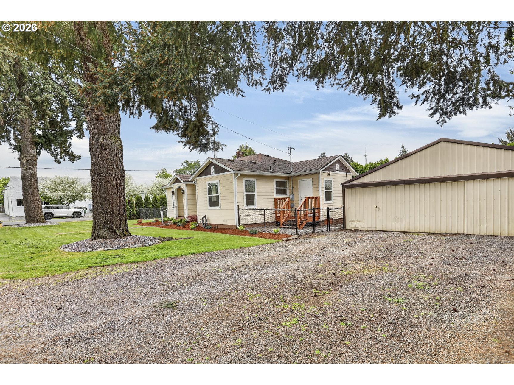 33651 Se Santosh St Property Photo 2