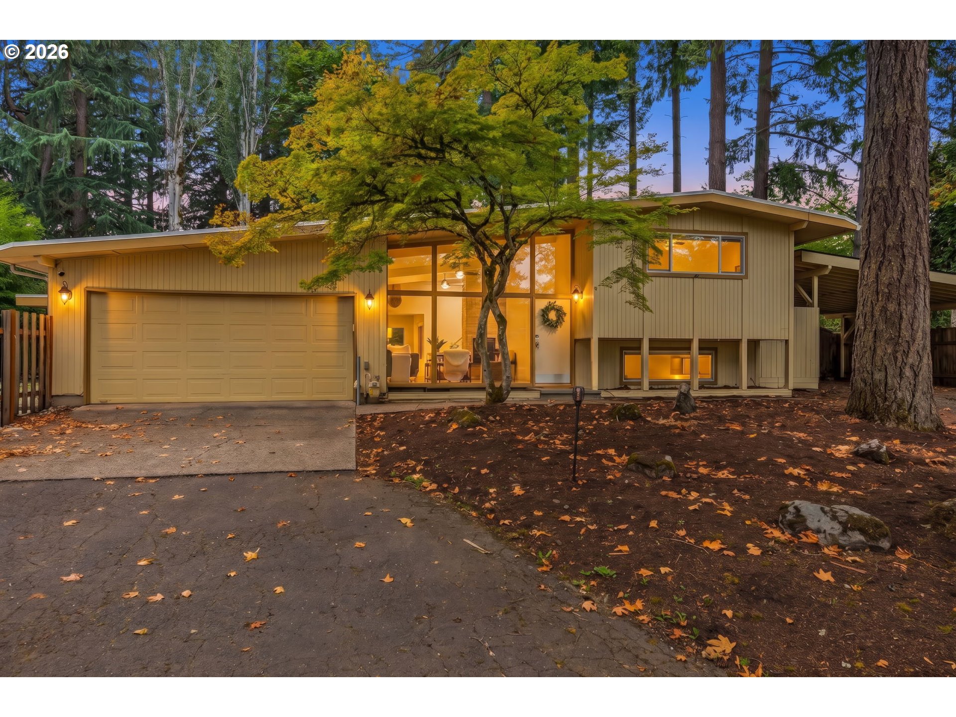 7825 Sw Hall Blvd Property Photo 1