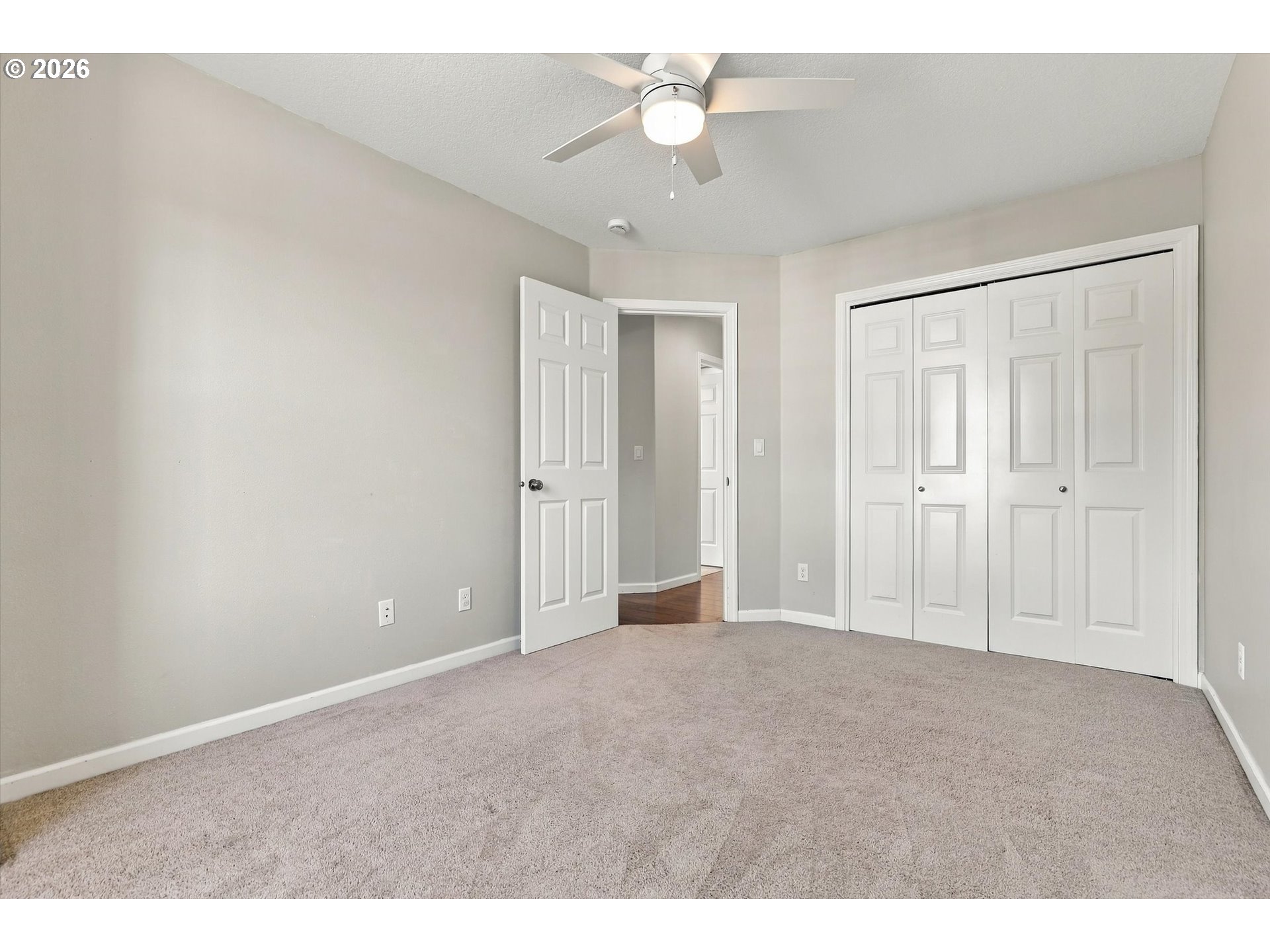 607 10th Ct Property Photo 34