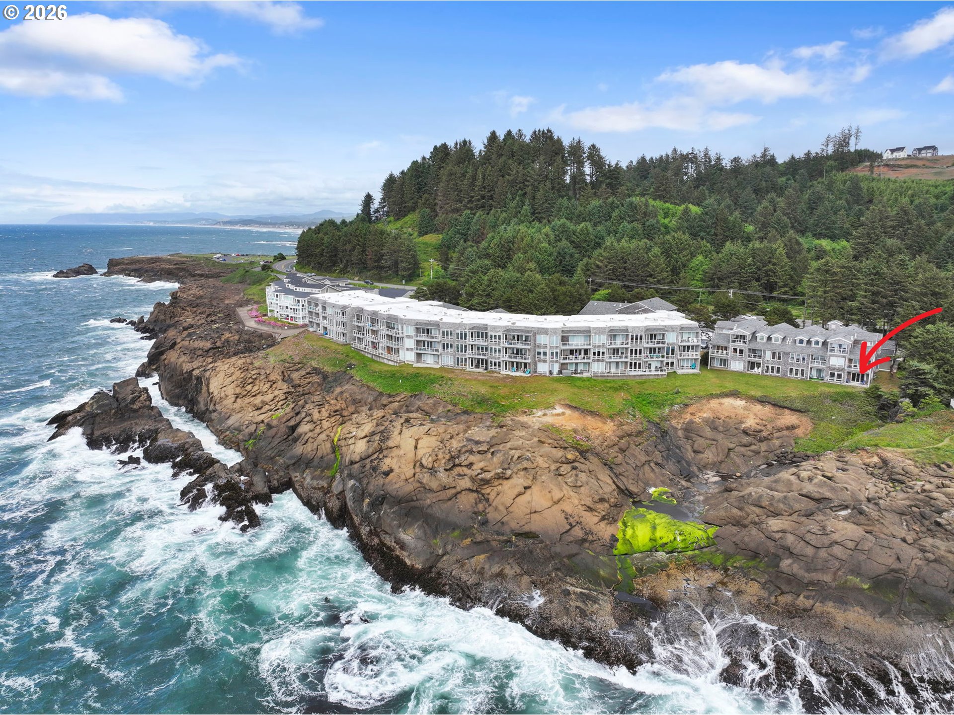1113 N Highway 101 1 Property Photo 1