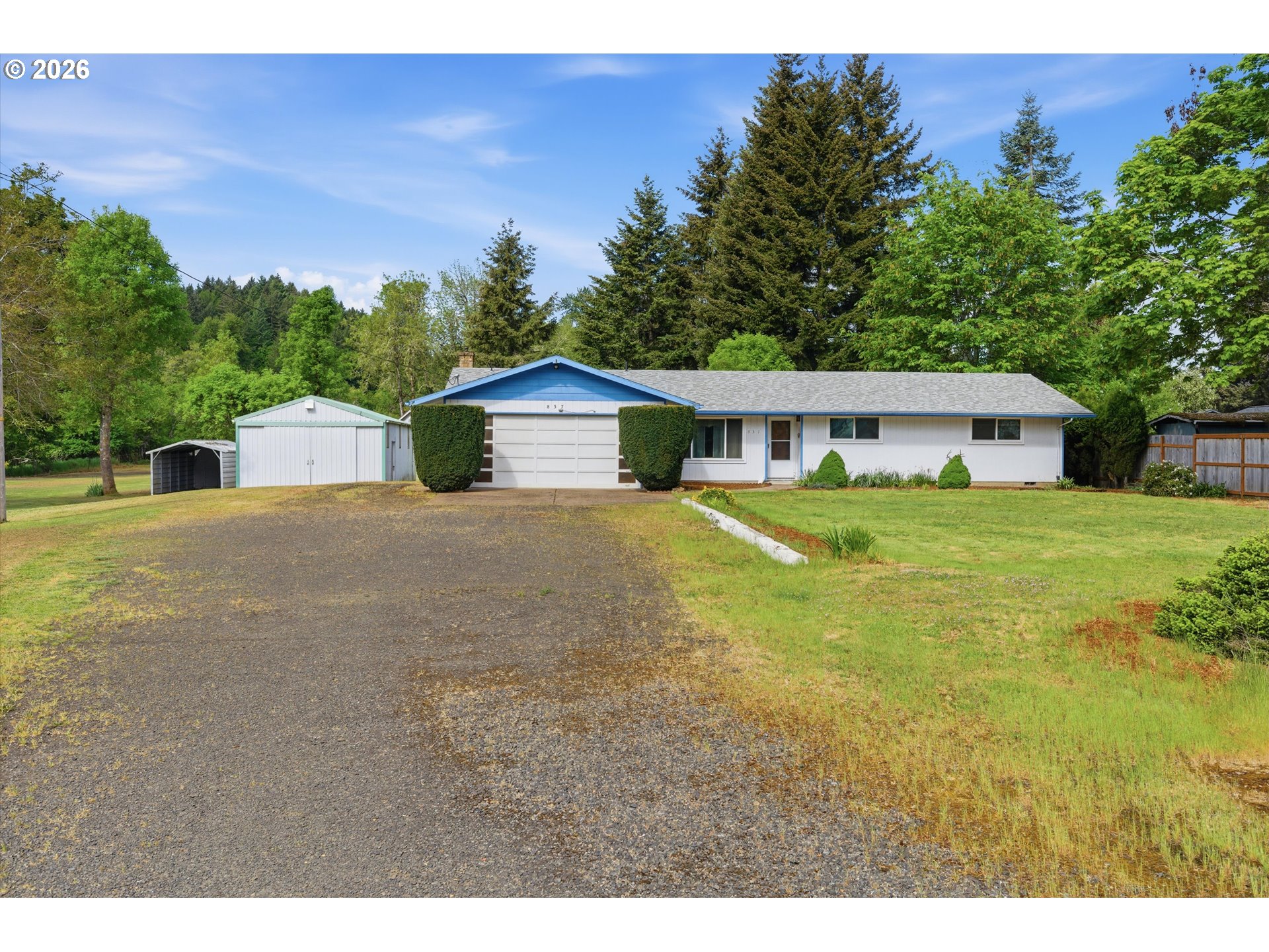 837 Sw River Dr Property Photo 1