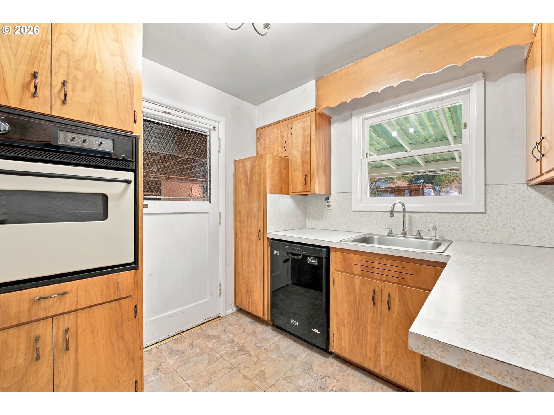3265 Oriole St Property Photo 16