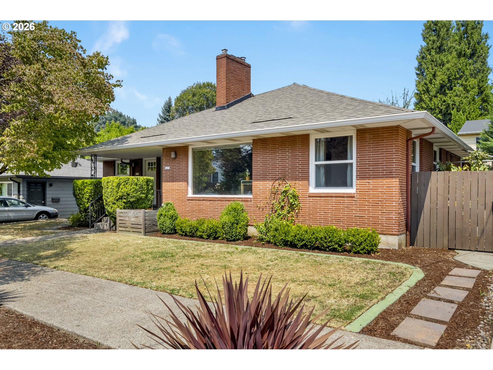 3419 Se Cora Dr Property Photo 2