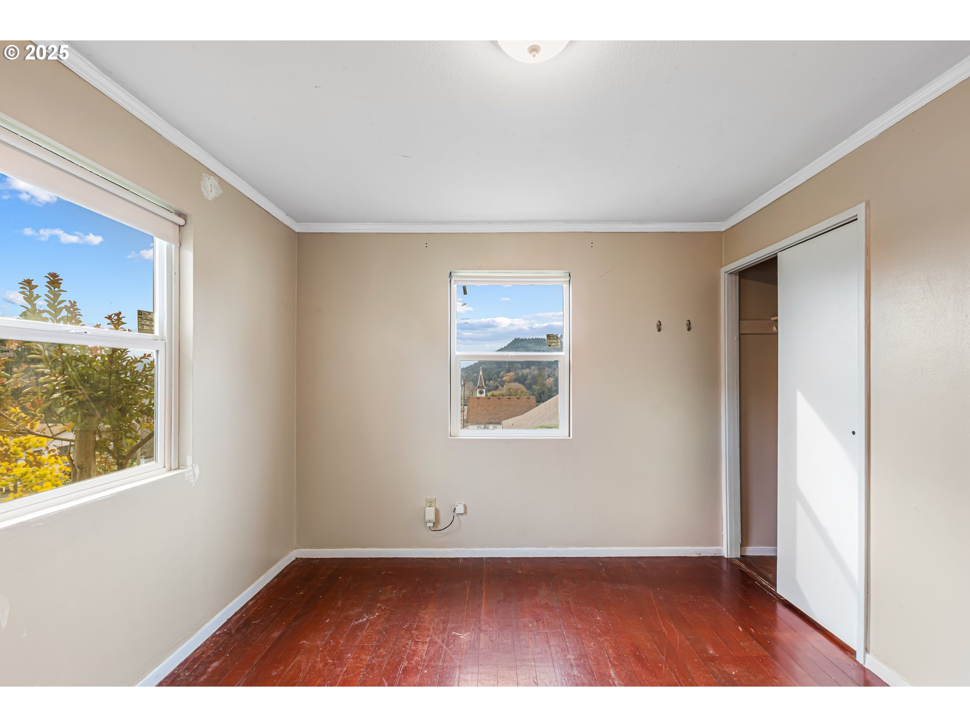 532 2nd St Property Photo 18