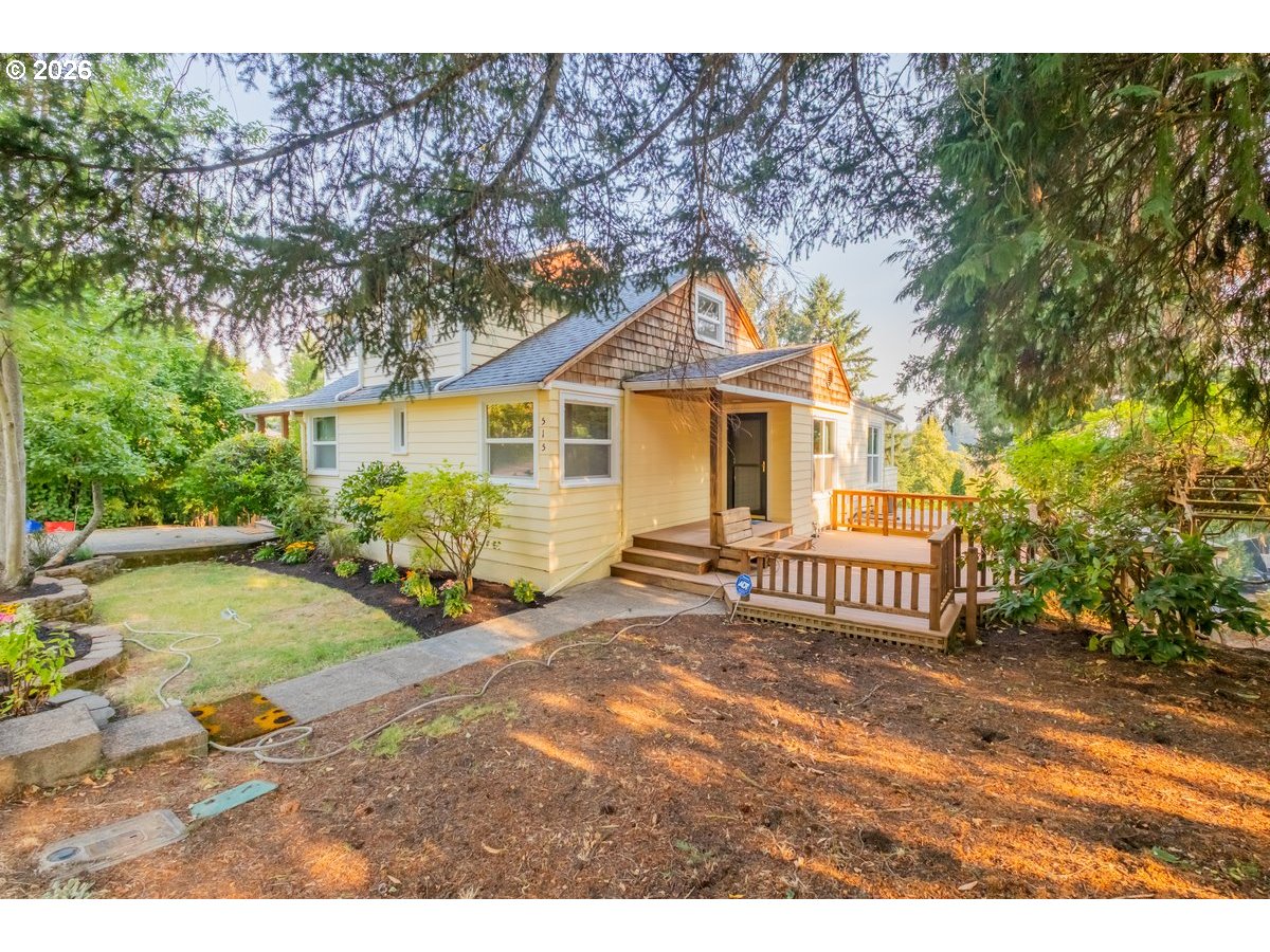 515 Fulvue Dr Property Photo 1