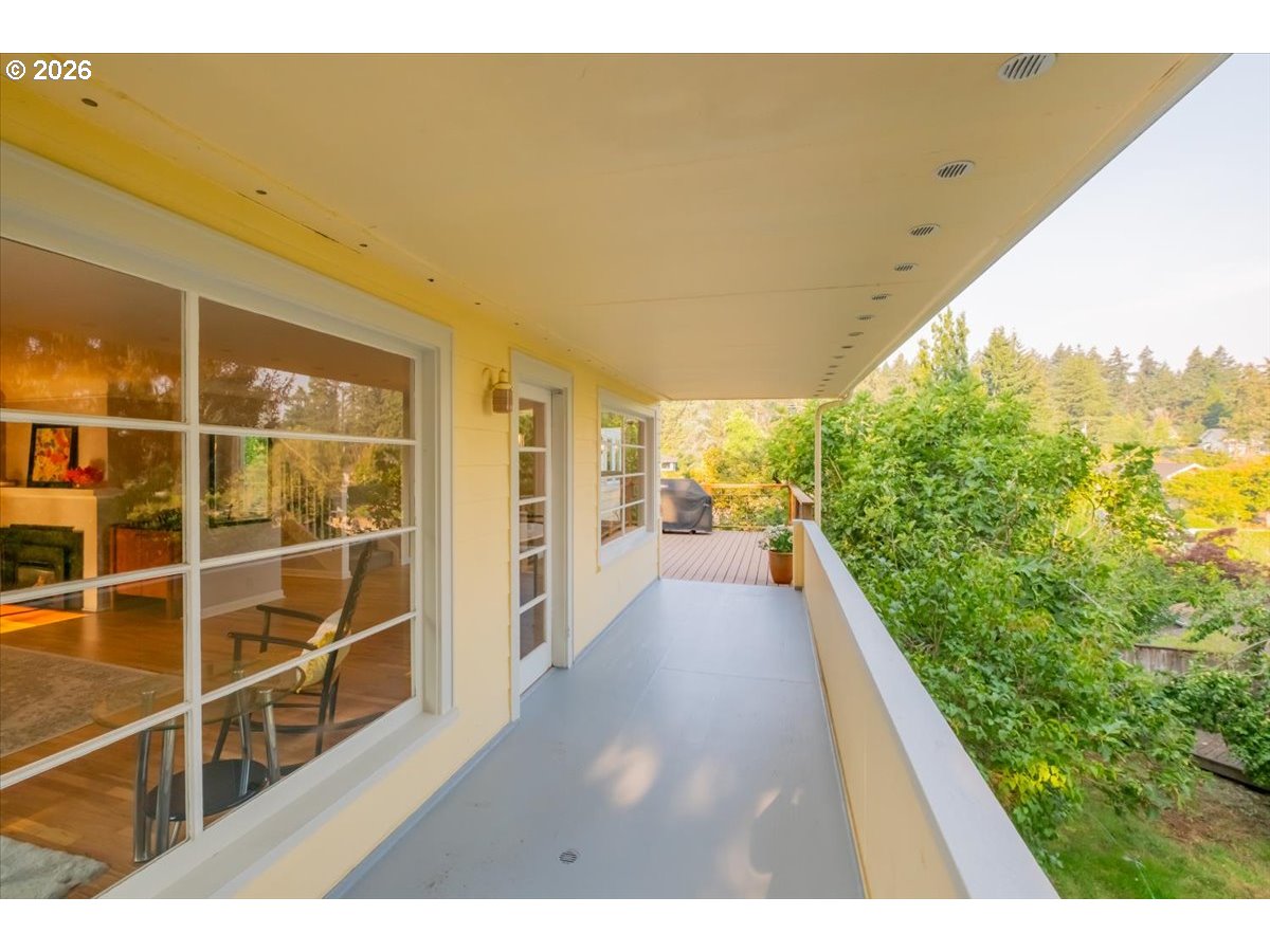 515 Fulvue Dr Property Photo 22