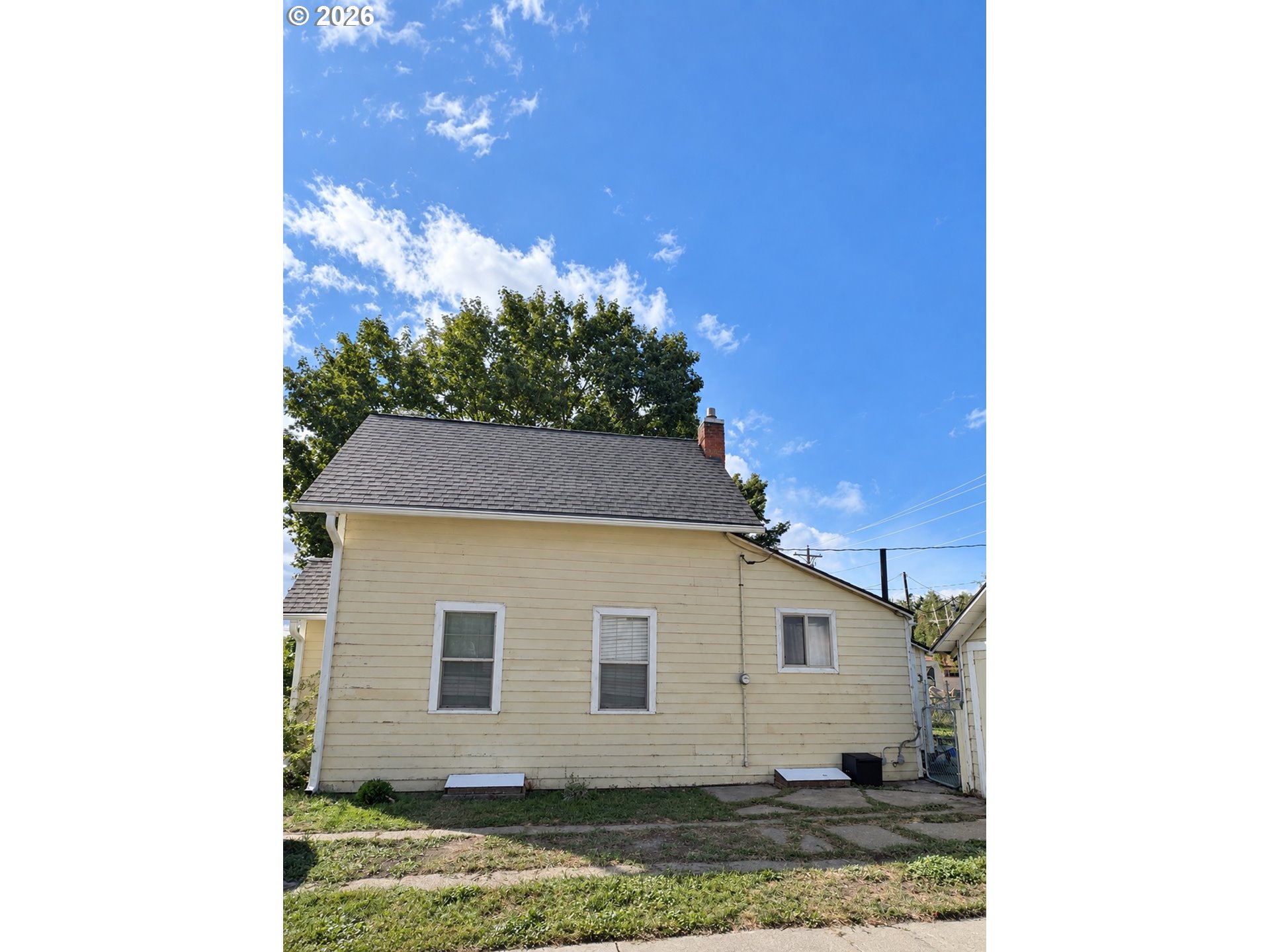 1613 2nd St Property Photo 12