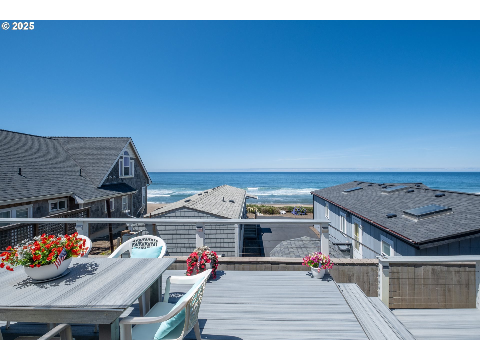 4875 N Highway 101 Property Photo 8