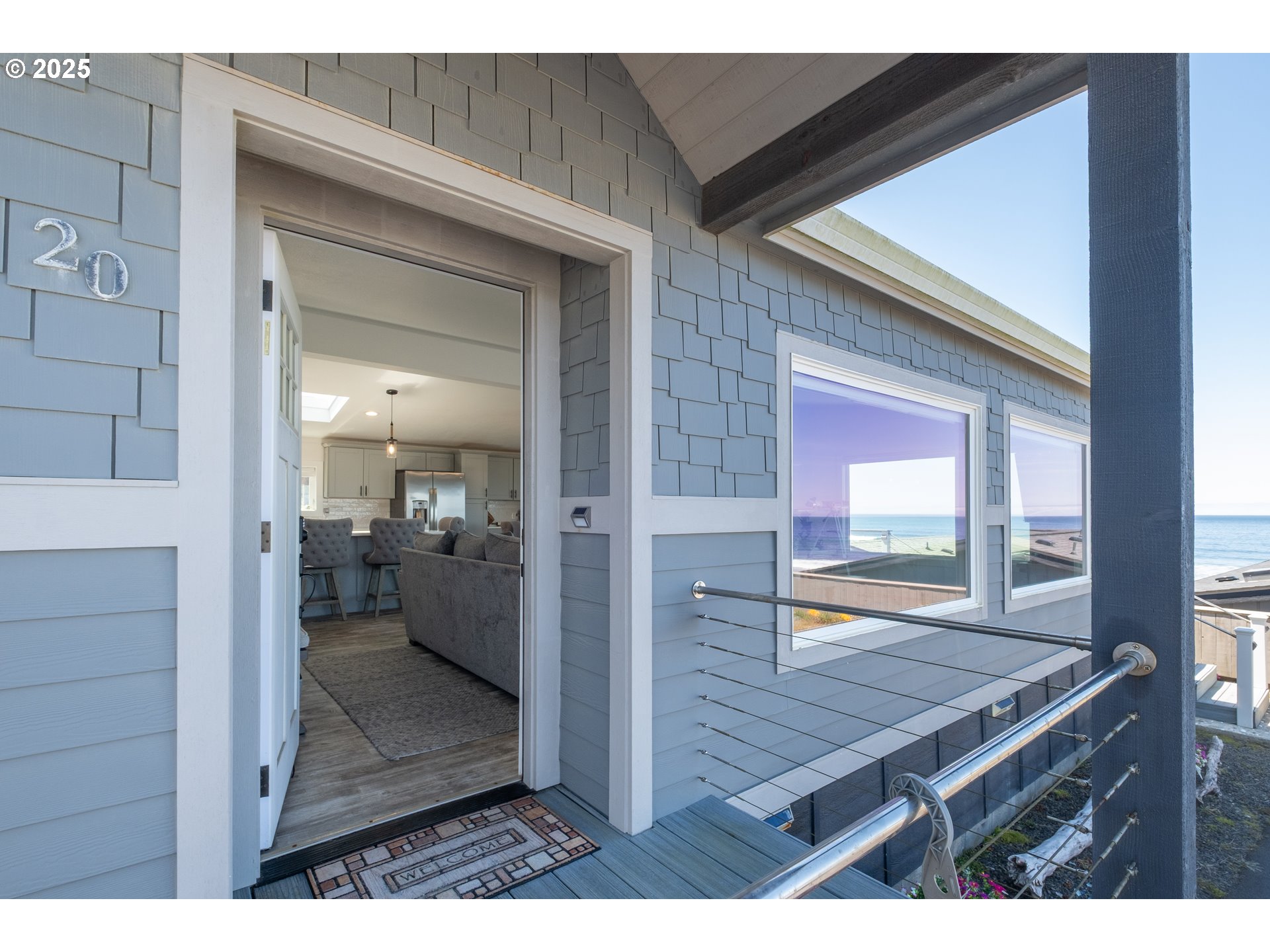 4875 N Highway 101 Property Photo 11