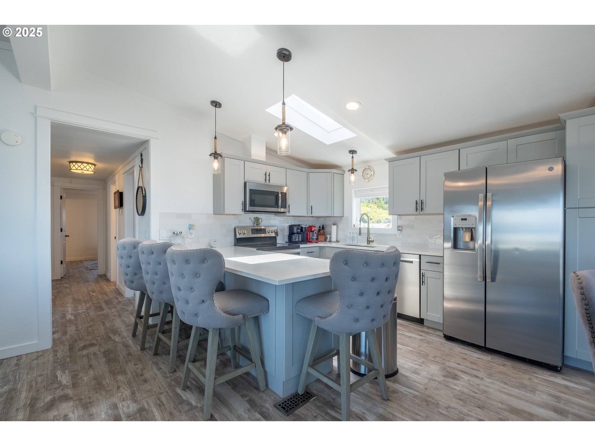 4875 N Highway 101 Property Photo 18