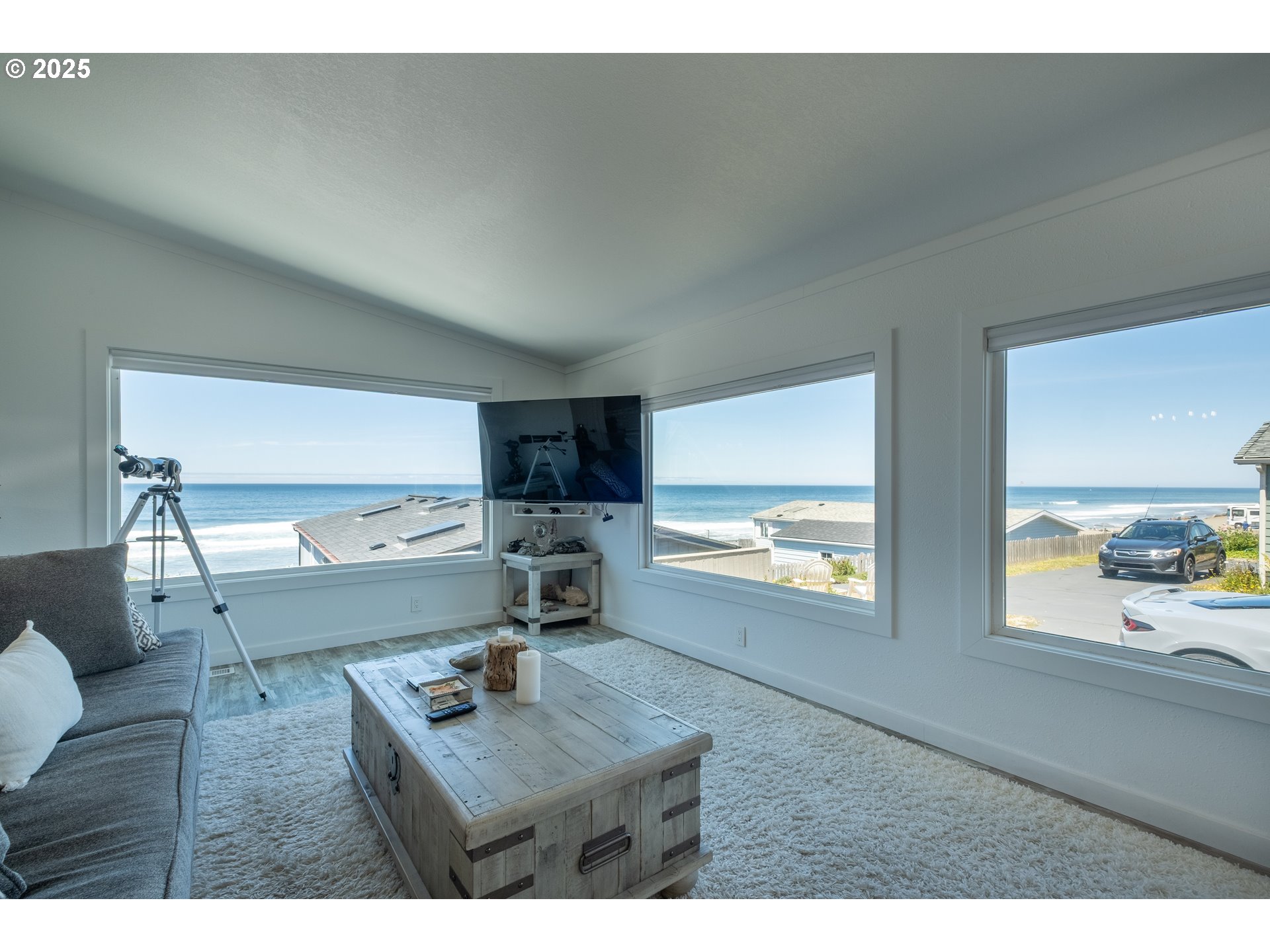 4875 N Highway 101 Property Photo 23