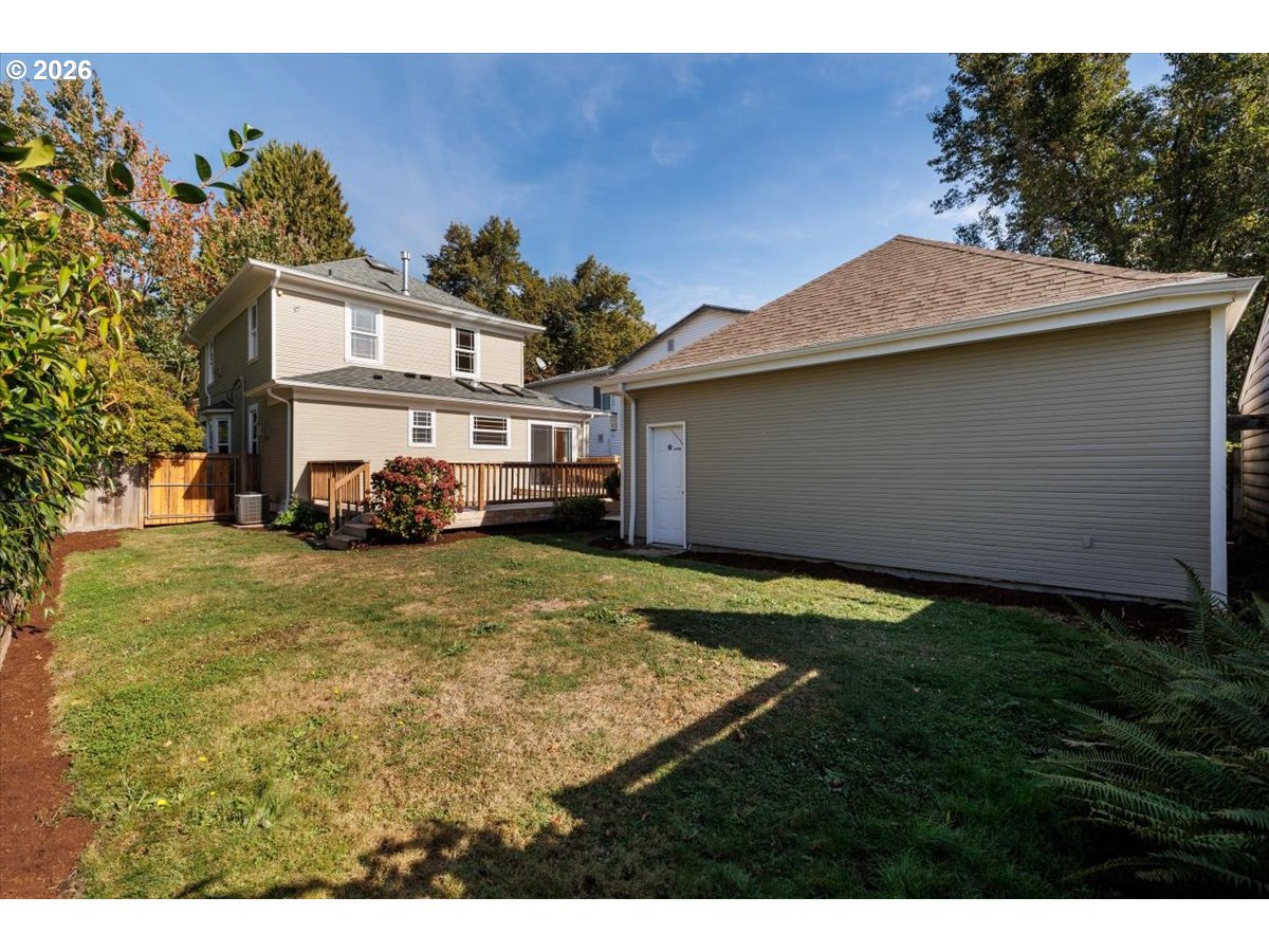 944 Se Sherrett St Property Photo 34
