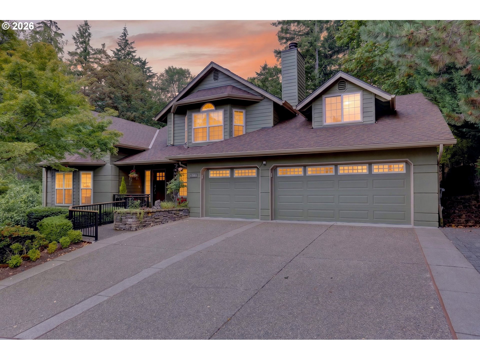 14567 Sw Woodhue St Property Photo 1