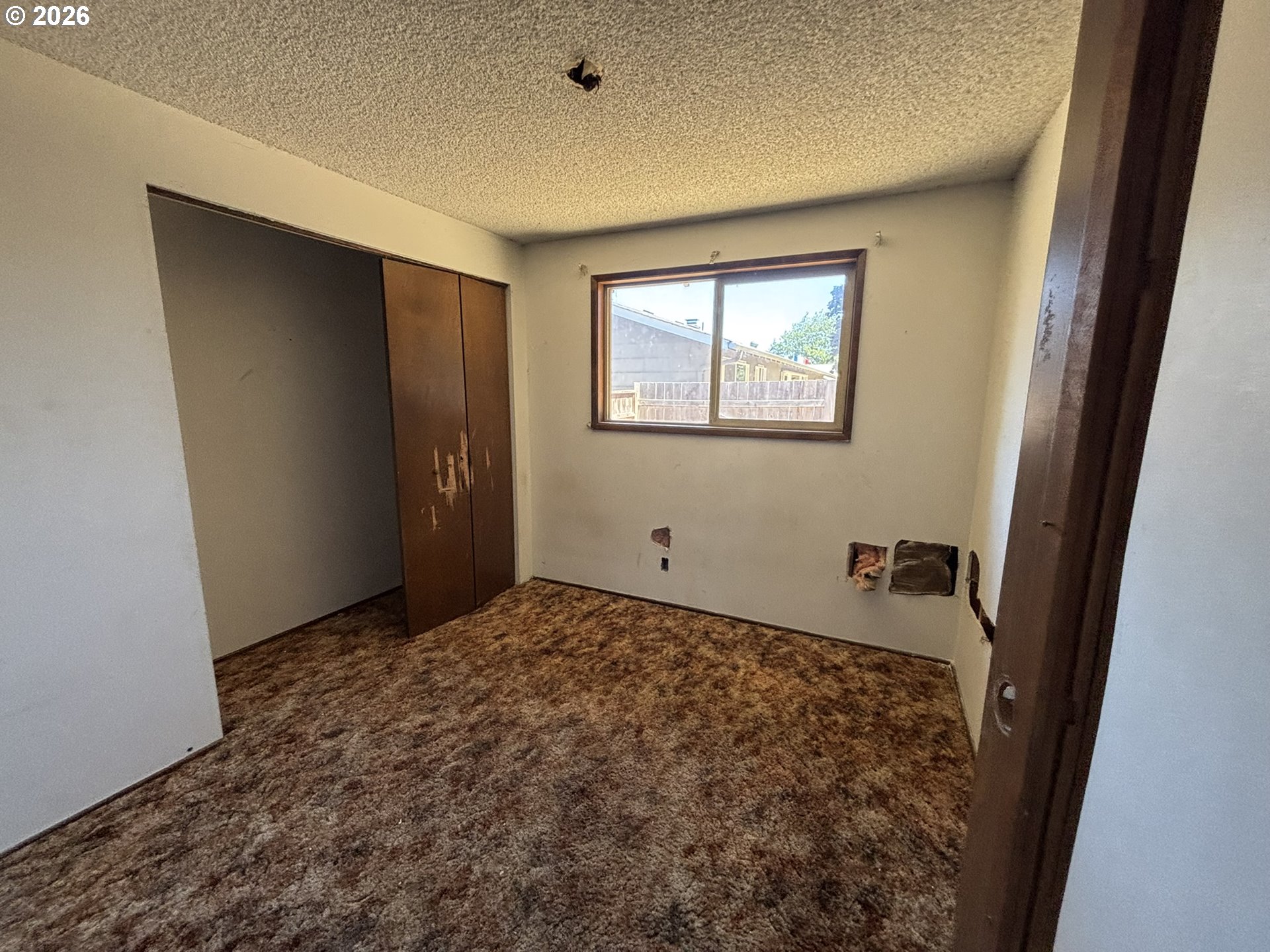 1164 Elizabeth St Property Photo 2