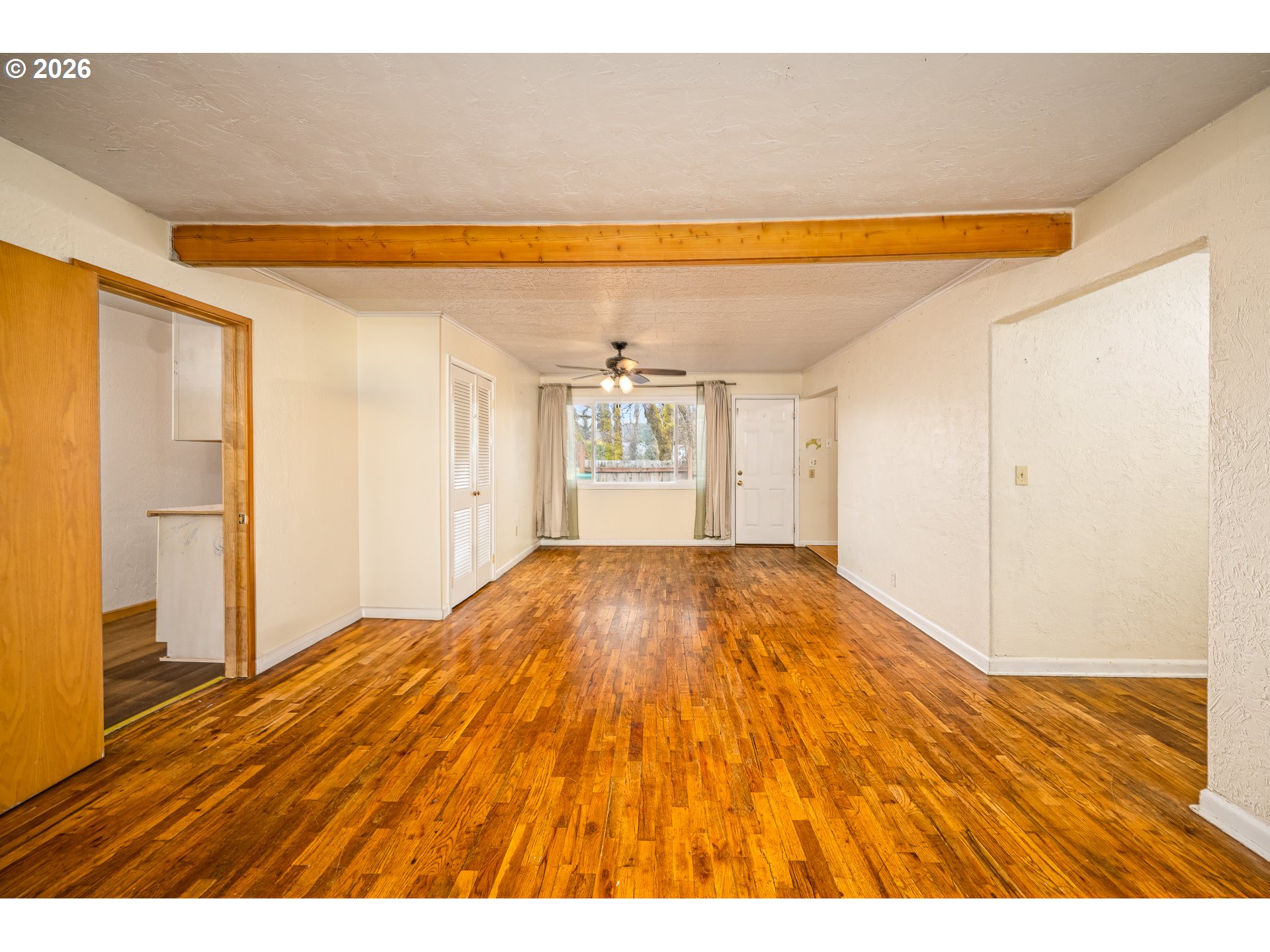 92133 Marcola Rd Property Photo 4