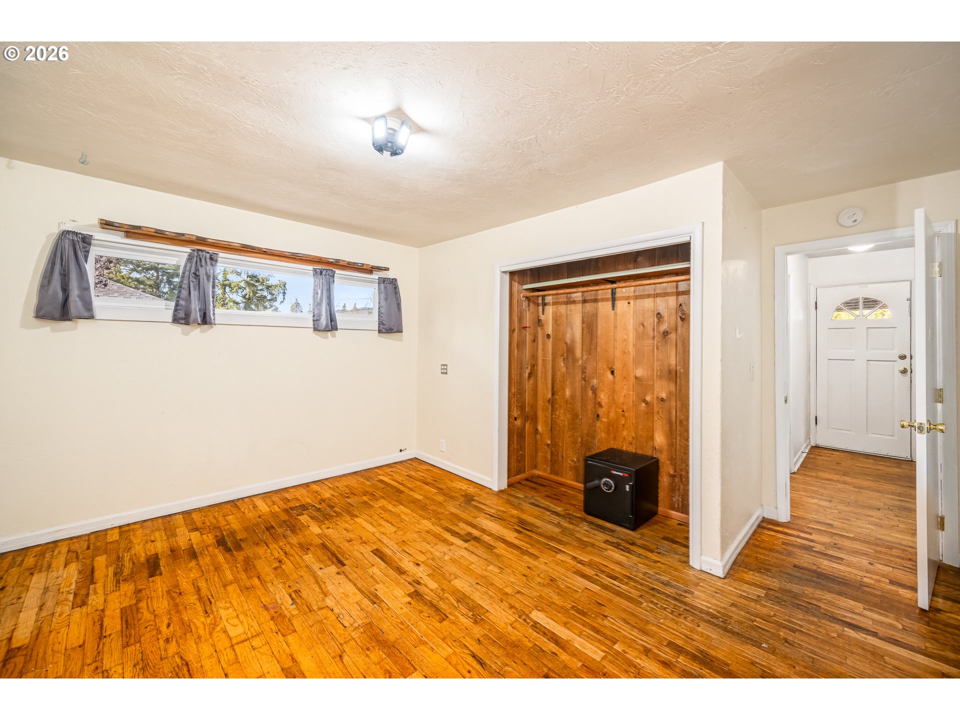 92133 Marcola Rd Property Photo 9