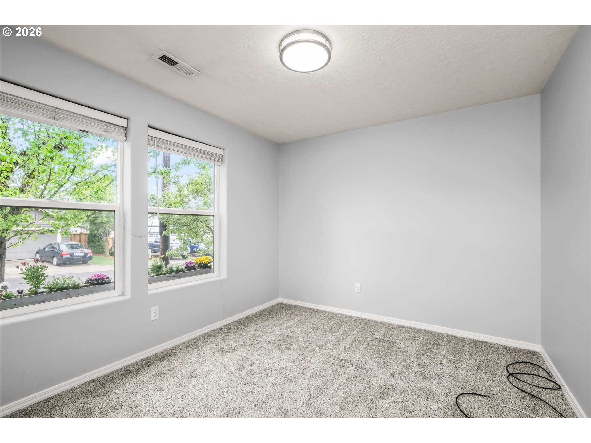 553 S 48th Pl Property Photo 18
