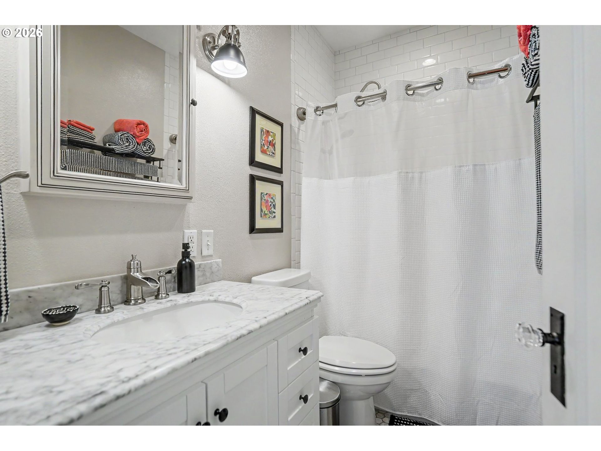 914 Pine St Property Photo 16