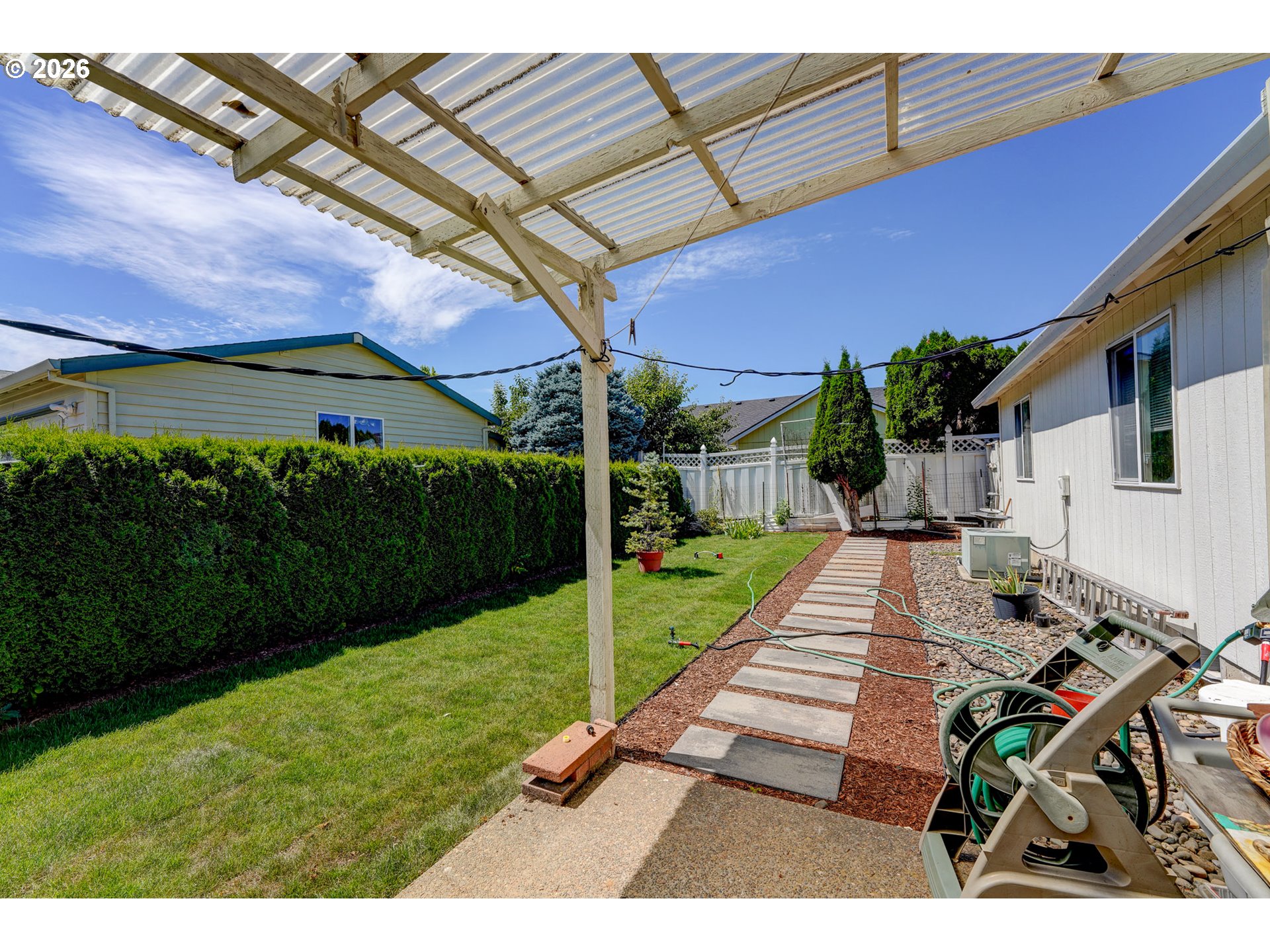 17440 Sw Stark St Property Photo 25