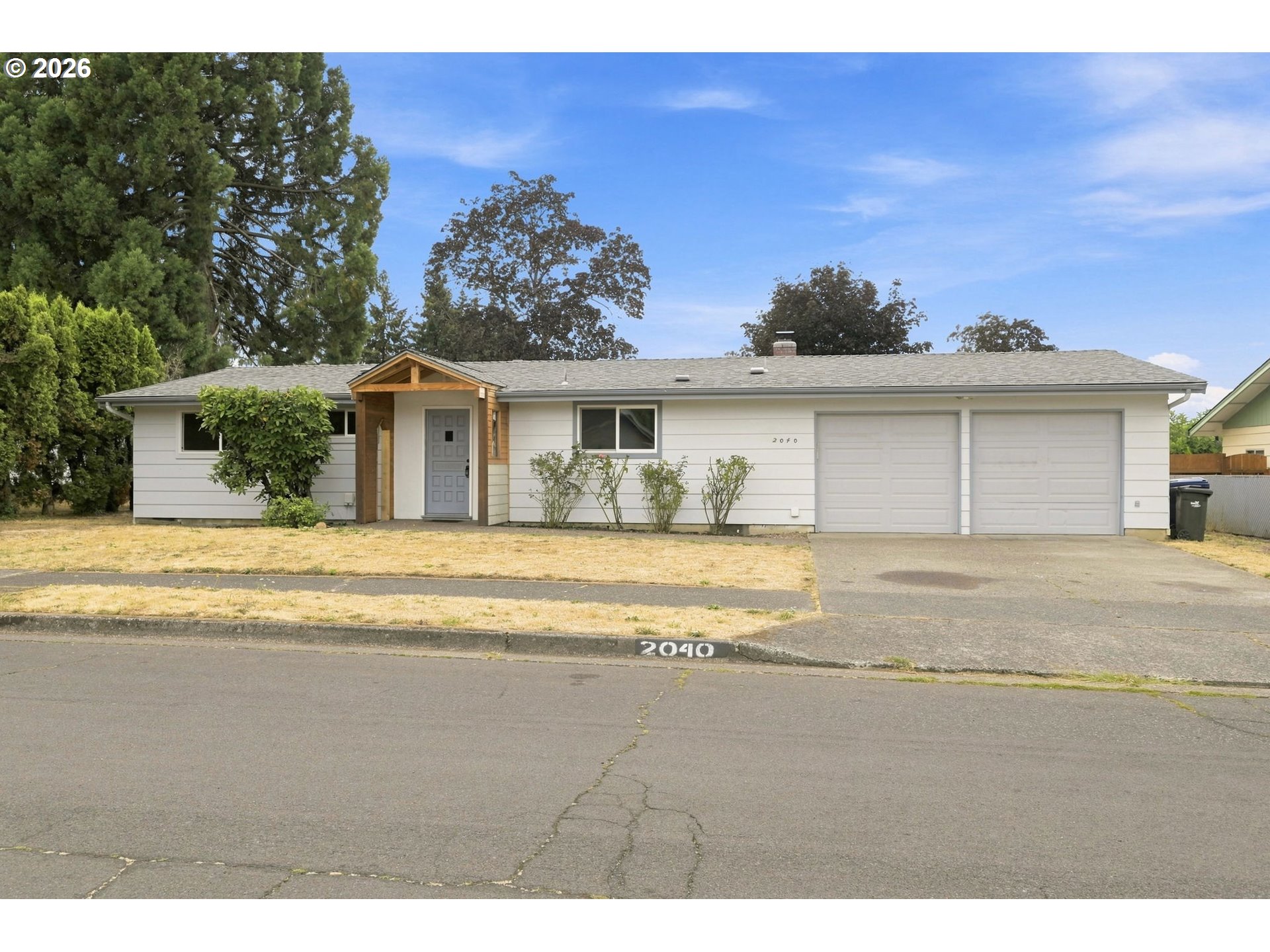 2040 Princeton Dr Property Photo 1