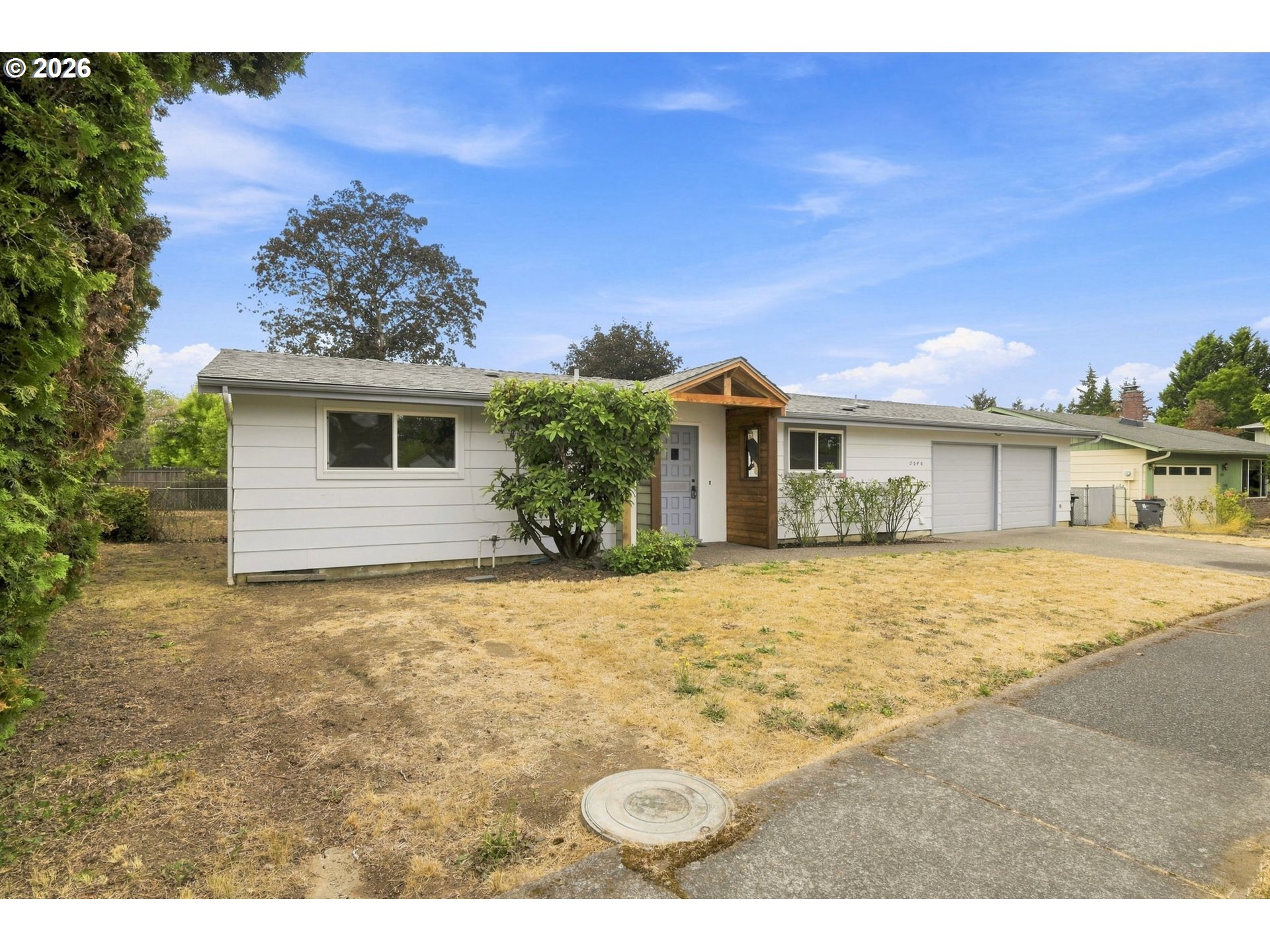 2040 Princeton Dr Property Photo 2