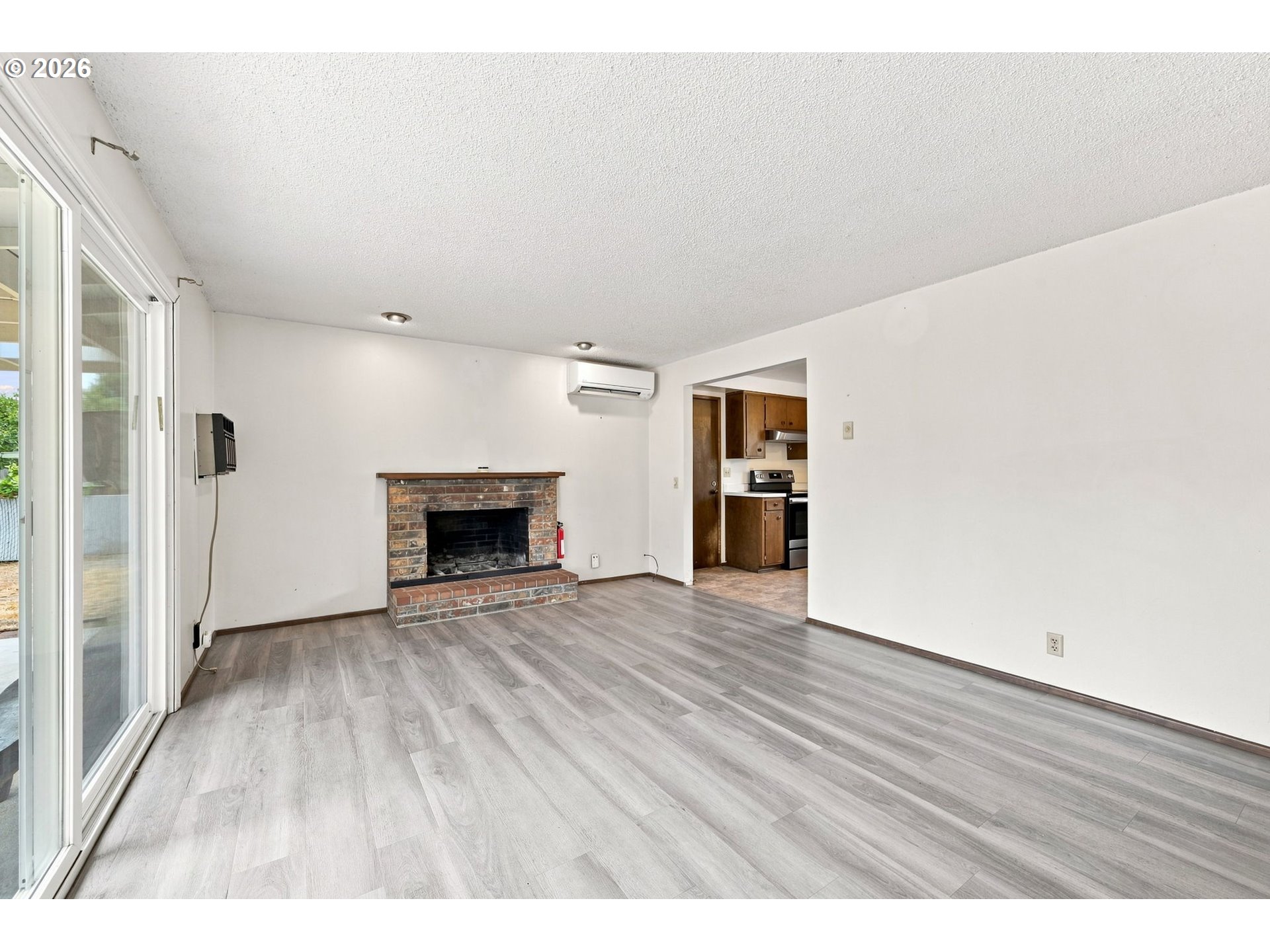 2040 Princeton Dr Property Photo 18