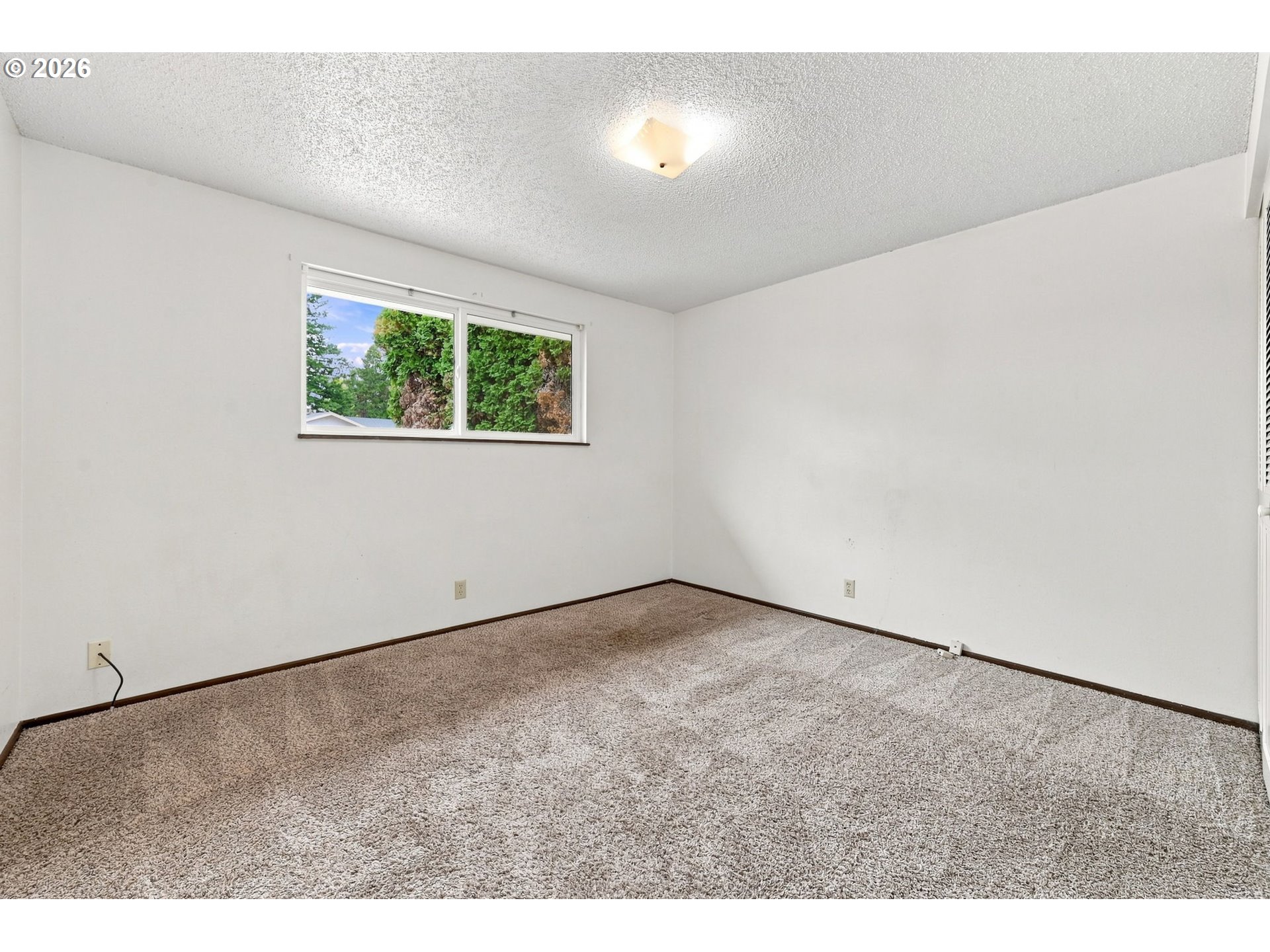 2040 Princeton Dr Property Photo 21