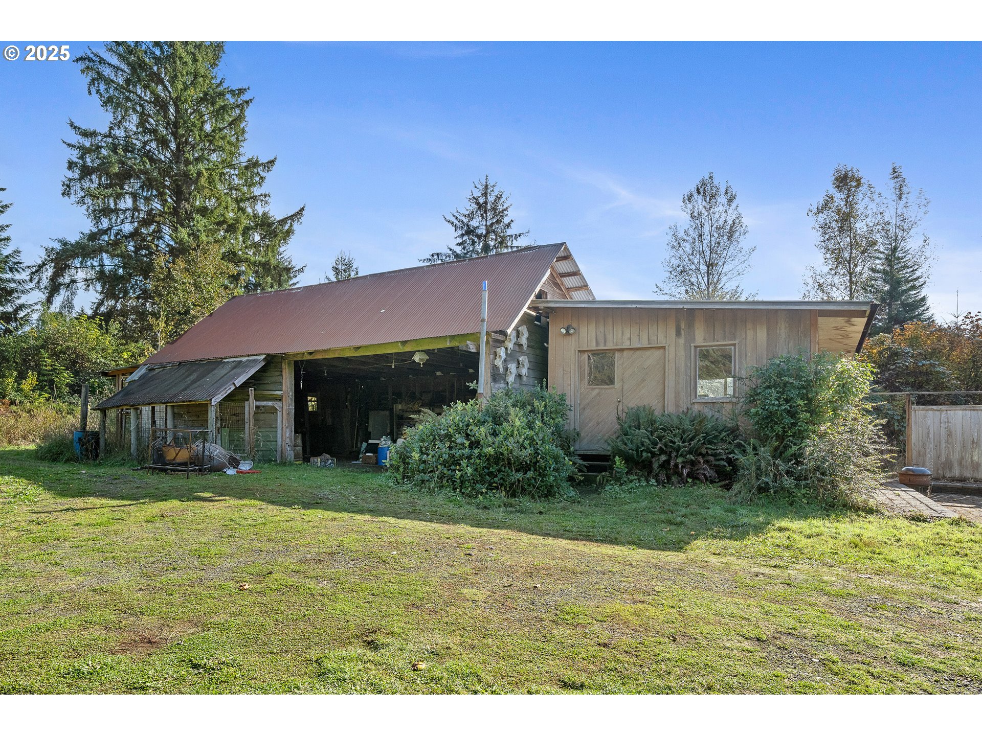 11605 Highway 101 Property Photo 22