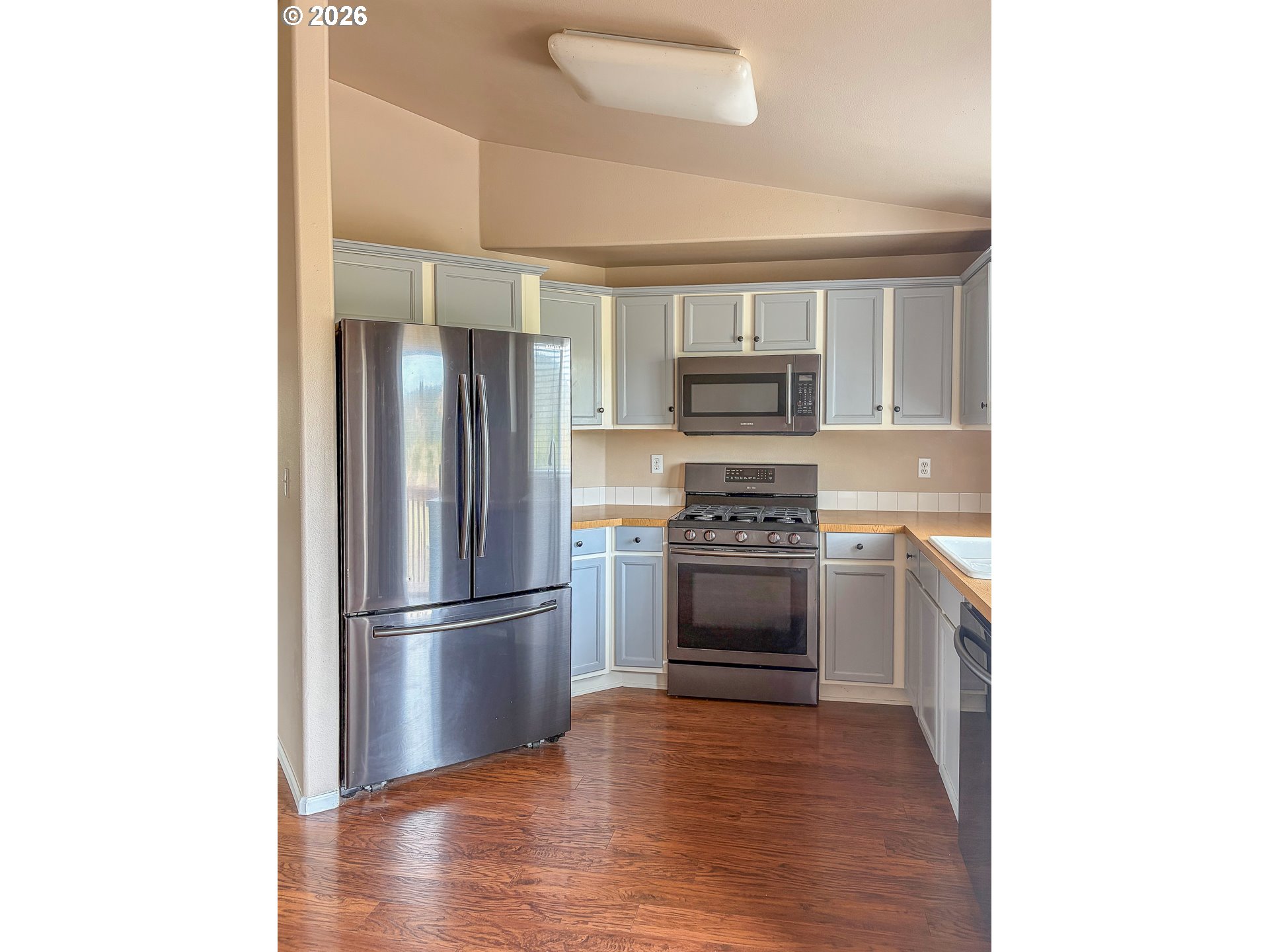 185 Se Lebleu Ln Property Photo 7