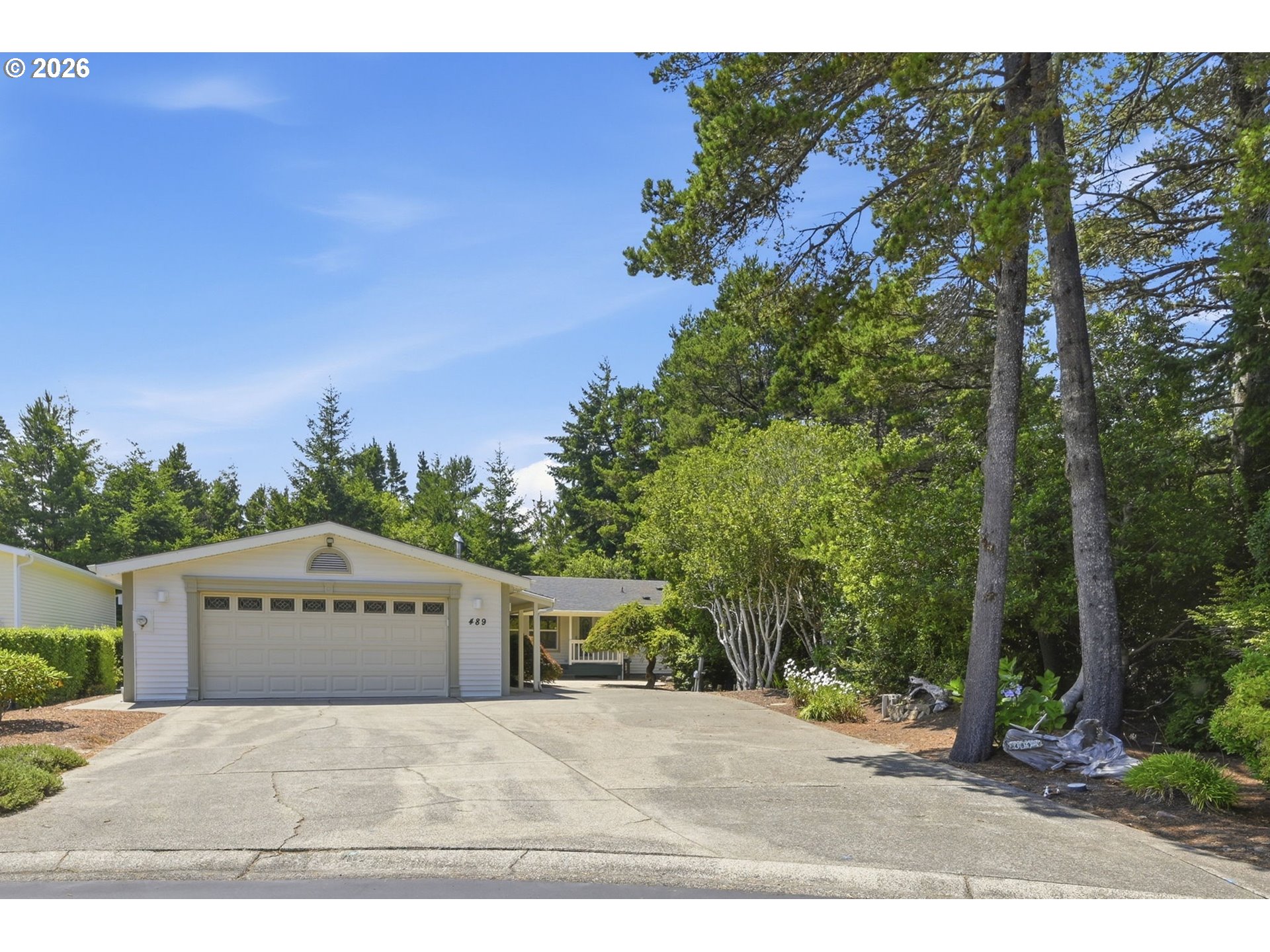 489 Sherwood Loop Property Photo 1