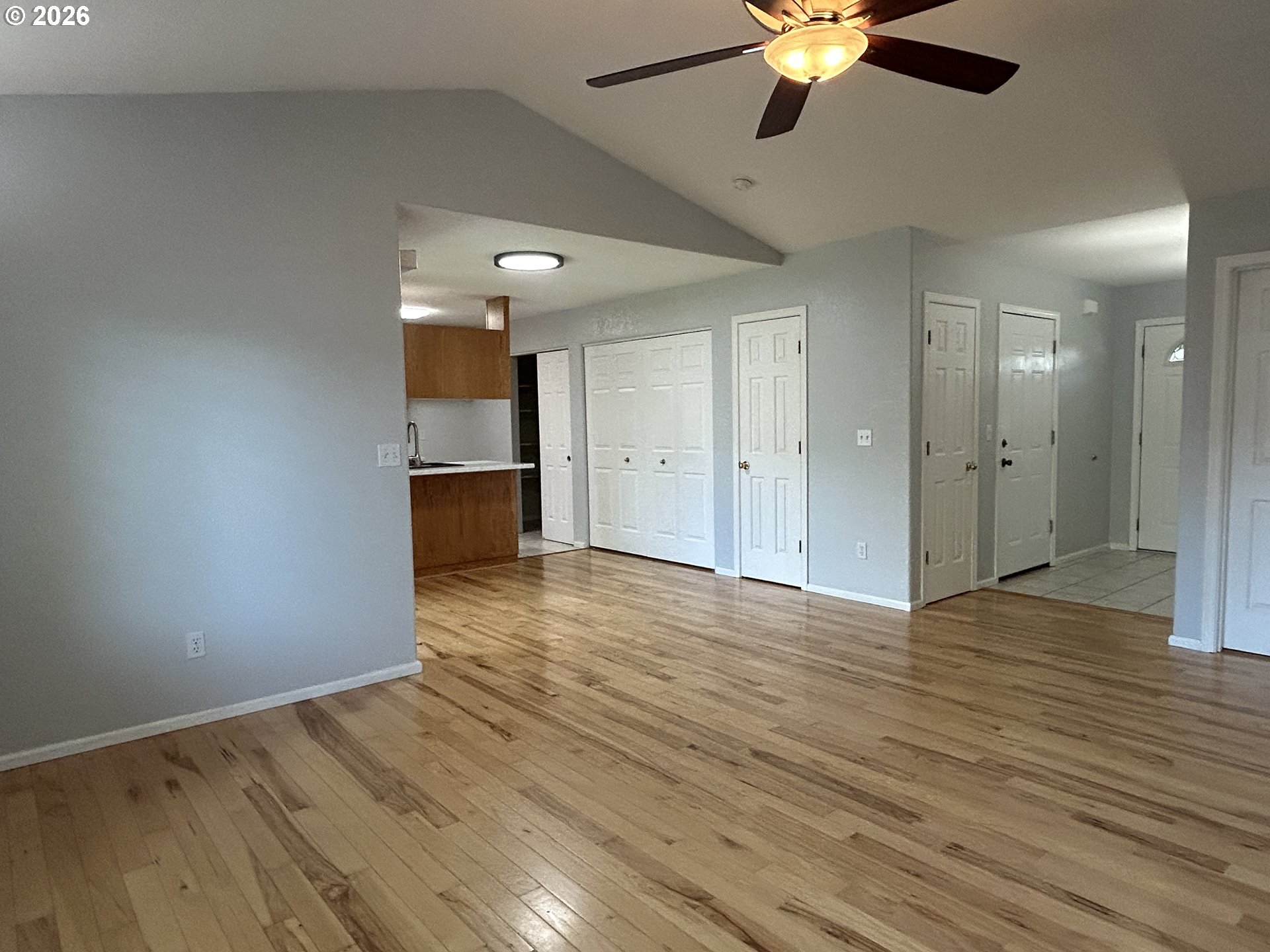 1202 E Second Ave Property Photo 8