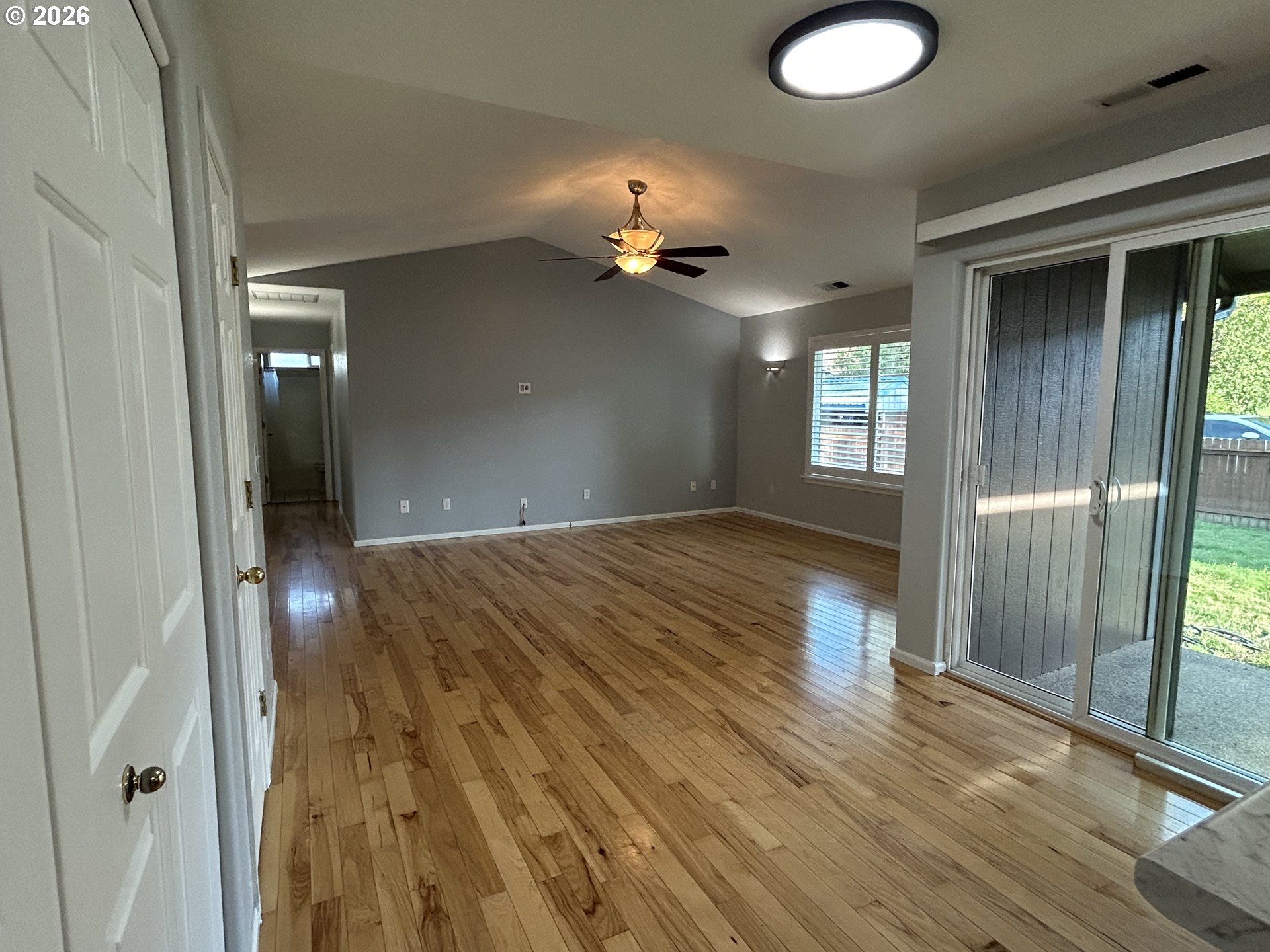 1202 E Second Ave Property Photo 11