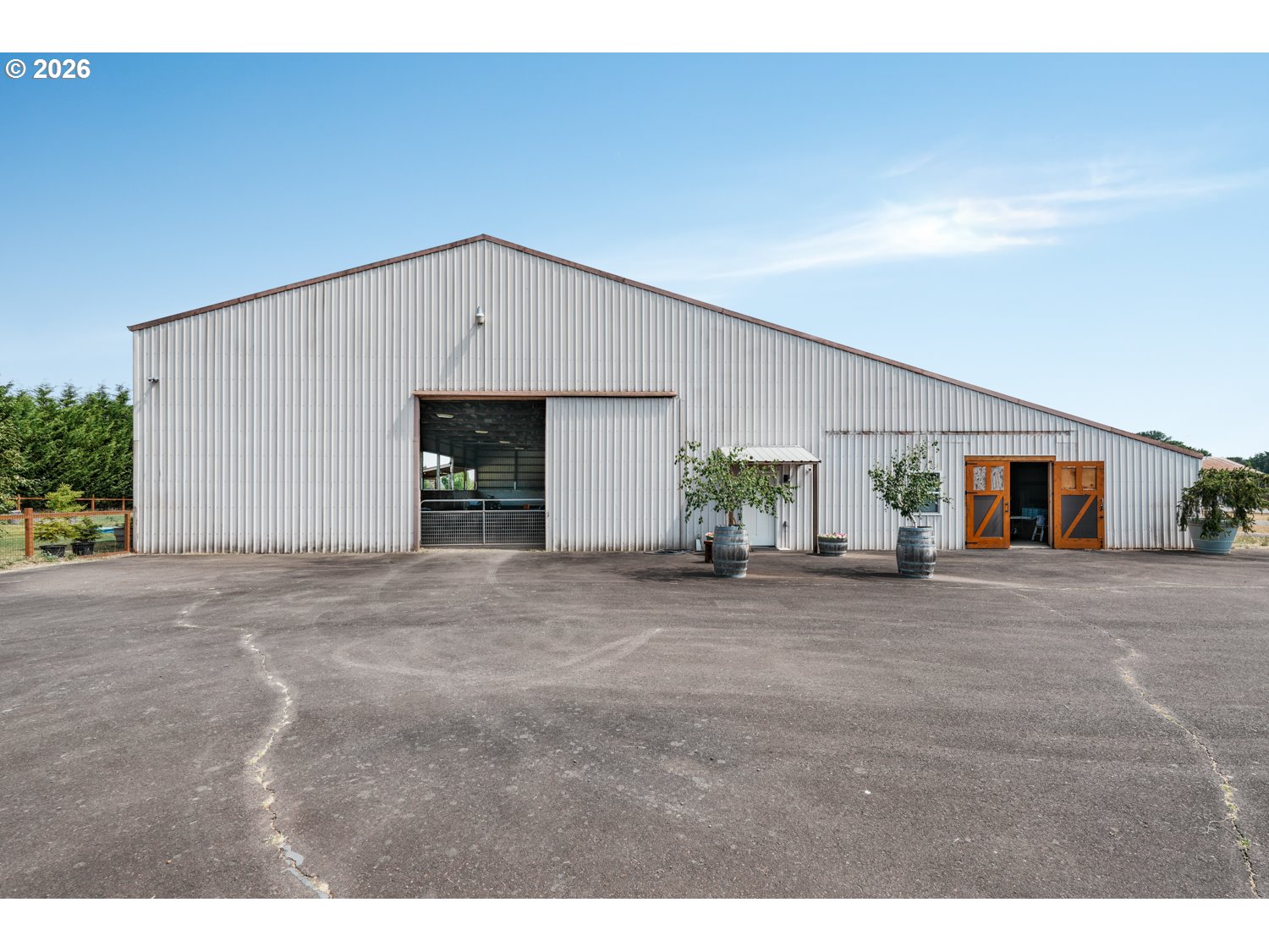 2212 Se Powells Rd Property Photo 4
