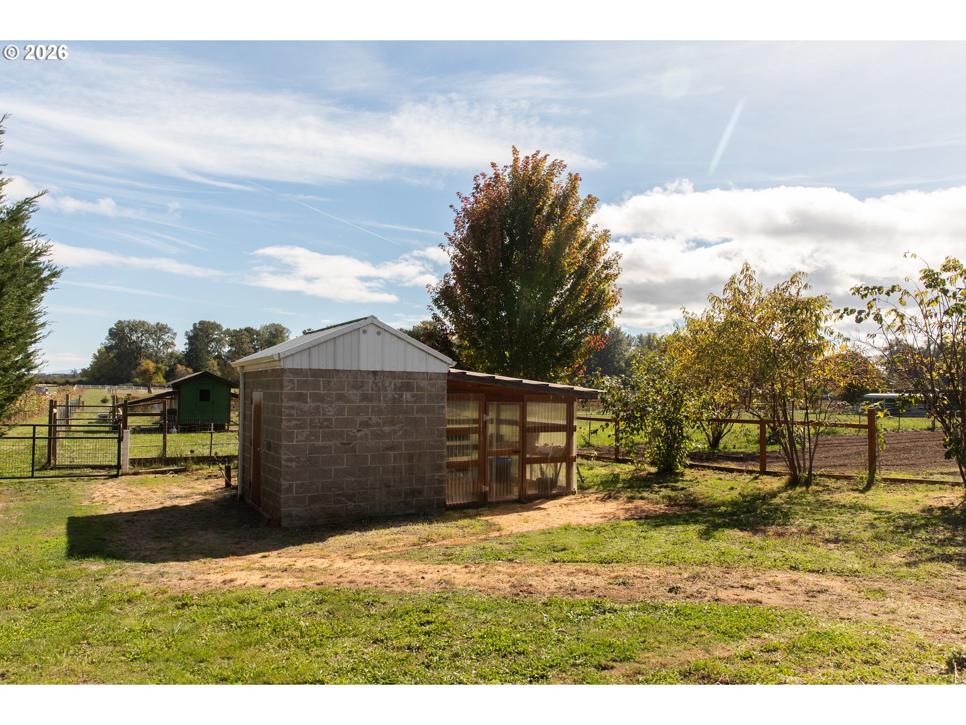 2212 Se Powells Rd Property Photo 42