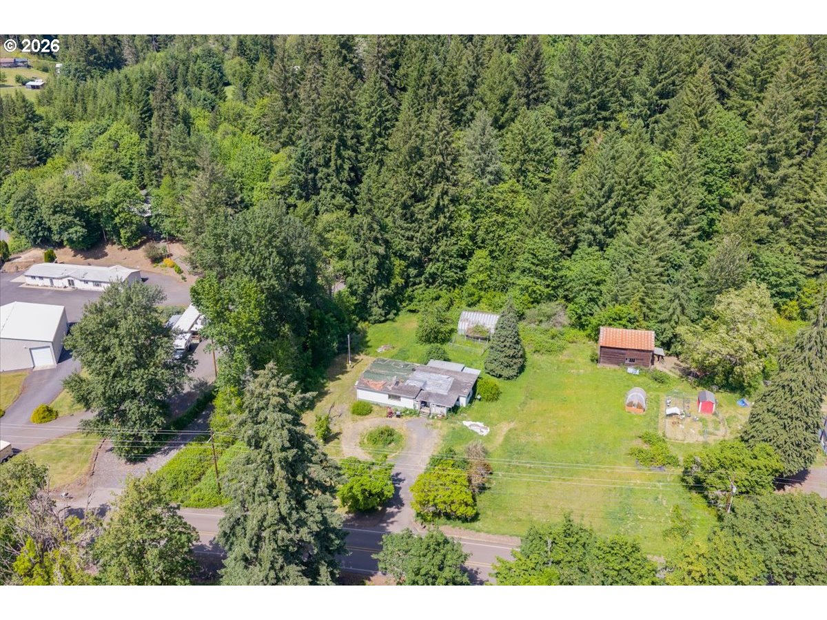 42521 N River Dr Property Photo 1