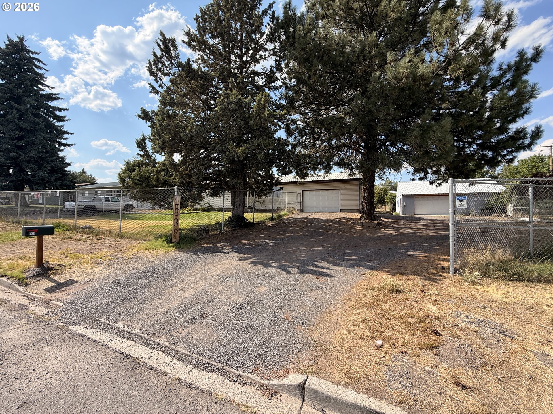 1638 Hines Blvd Property Photo 33
