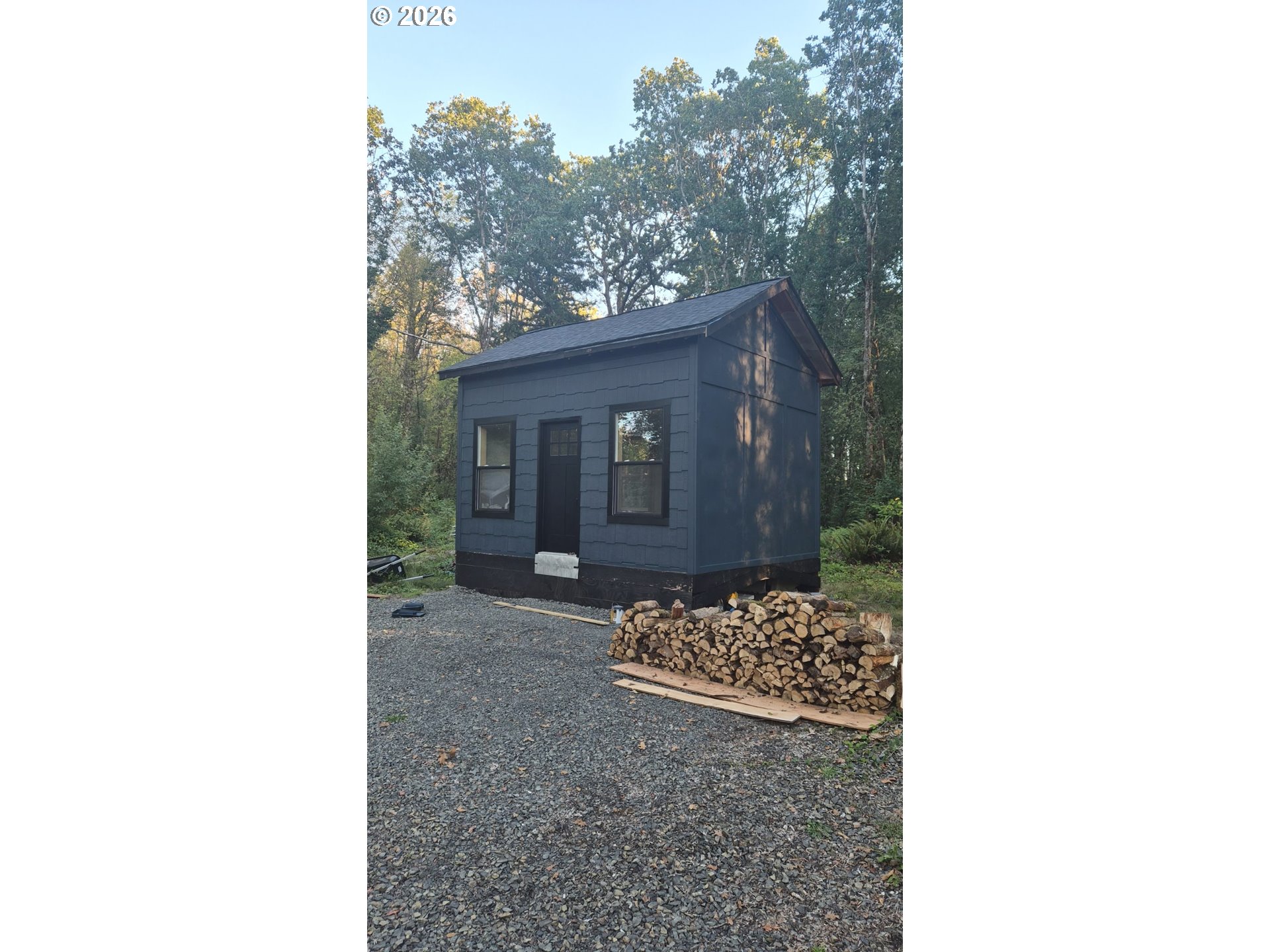 209 Frost Rd Property Photo 9